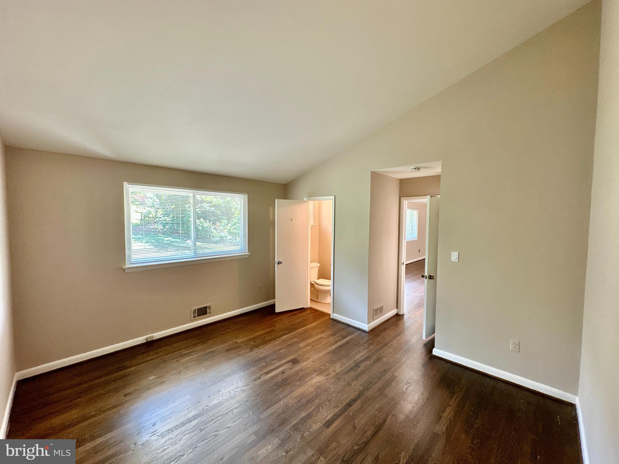 KEMP MILL ESTATES - Residential