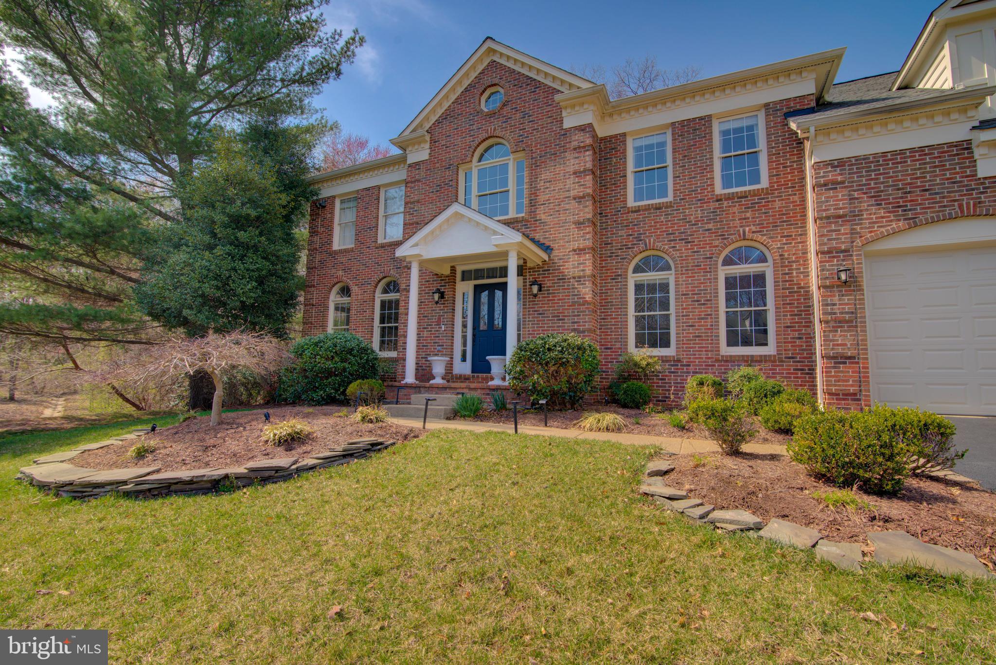 RESTON - Residential Lease