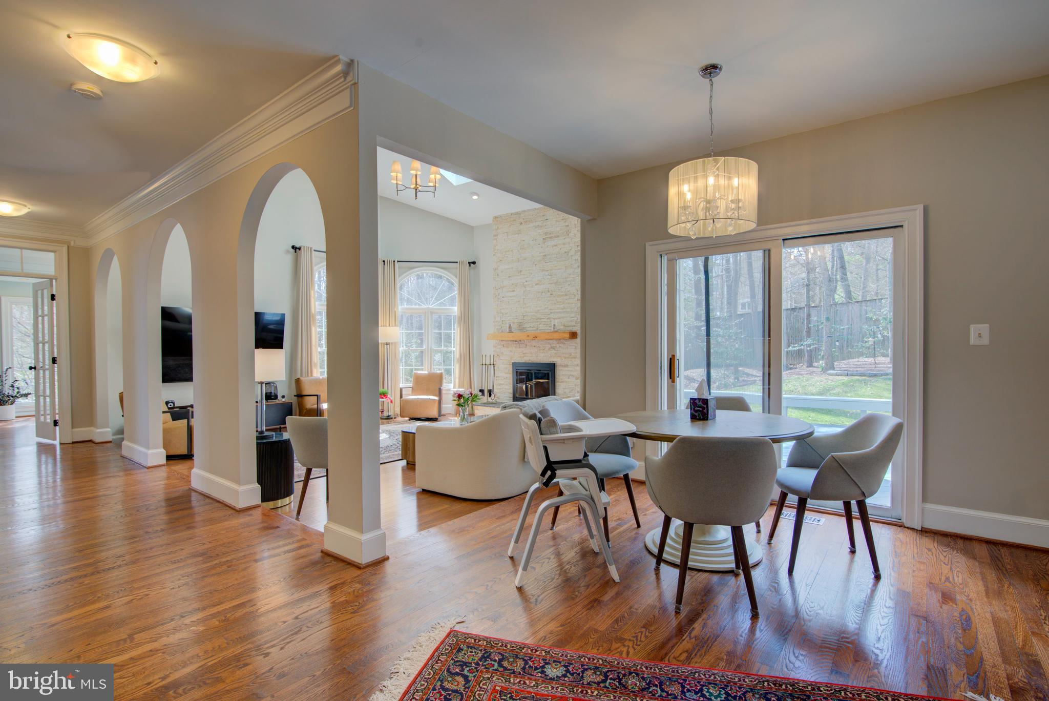 RESTON - Residential Lease