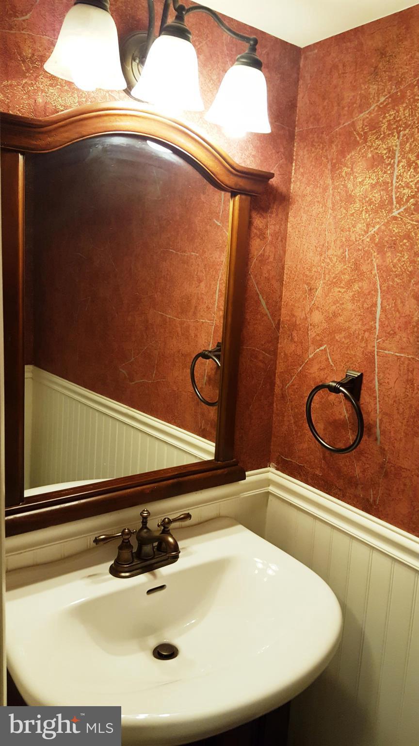 MONTGOMERY WOODS - Residential