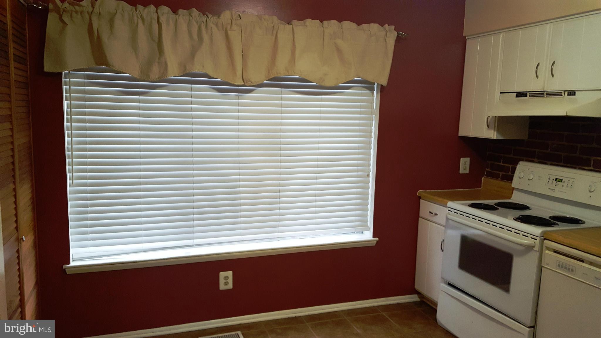 MONTGOMERY WOODS - Residential