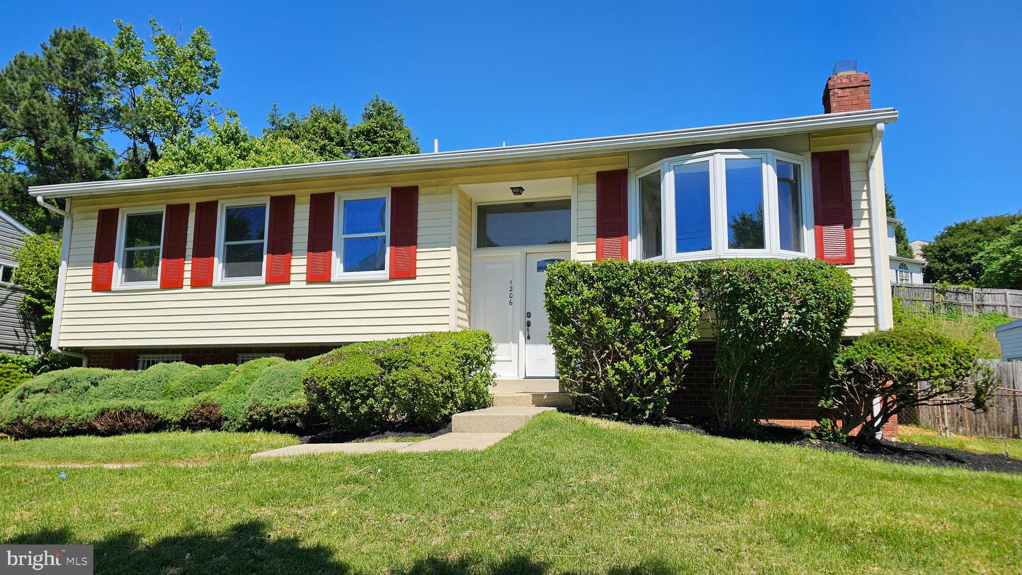 CHILLUM ESTATES - Residential Lease