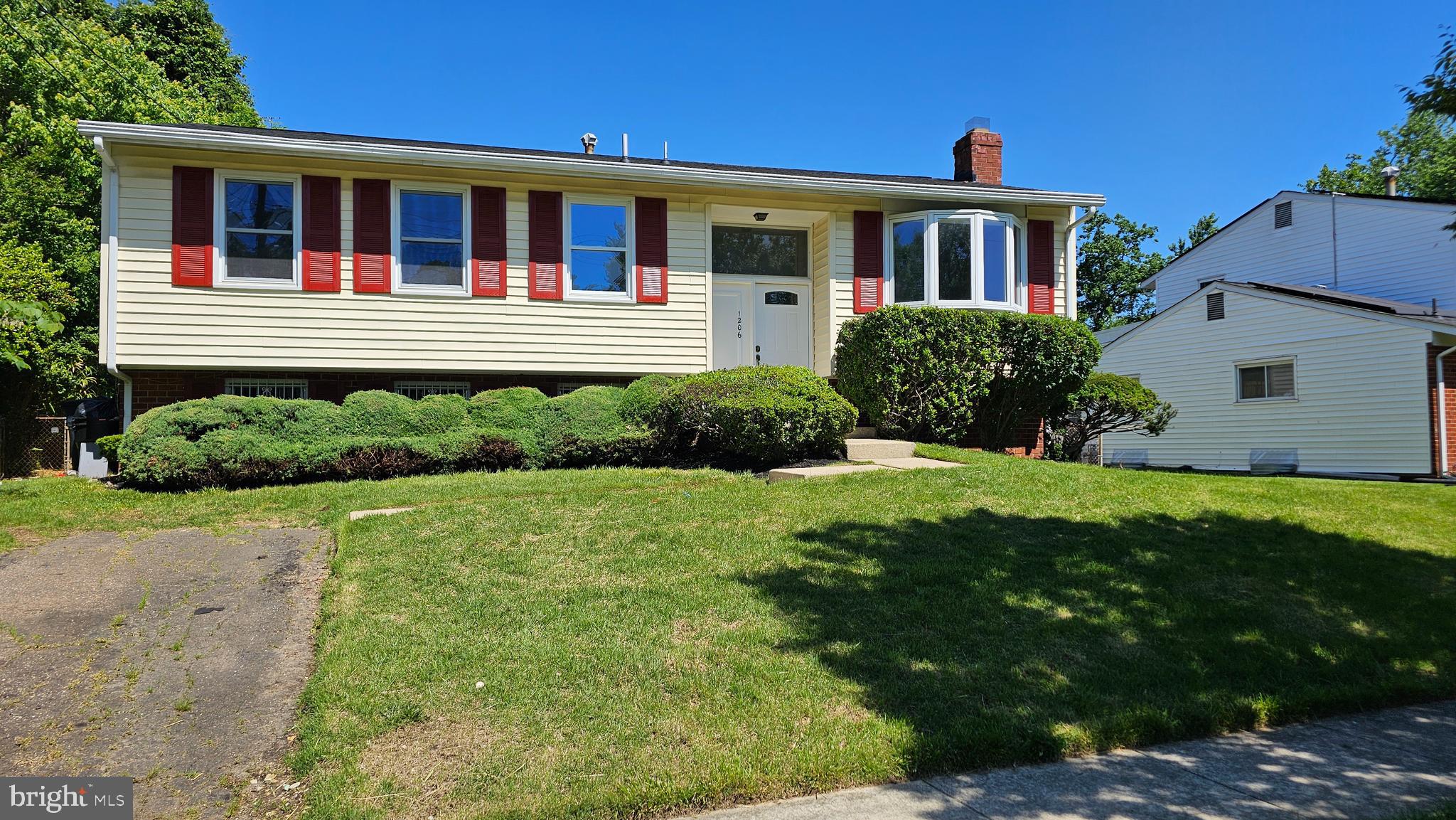 CHILLUM ESTATES - Residential Lease