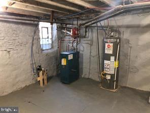 WEST OAK LANE - Residential