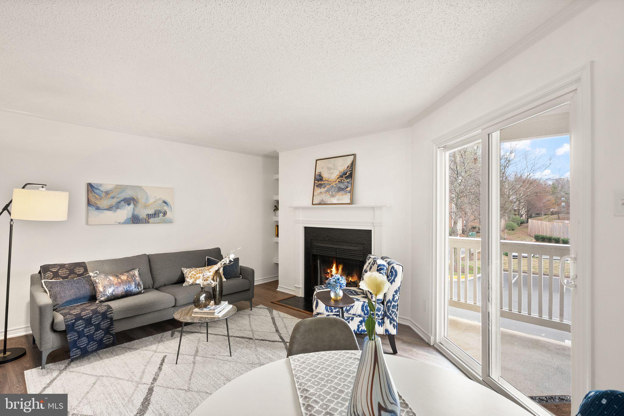 FOUNTAINS AT MCLEAN - Residential