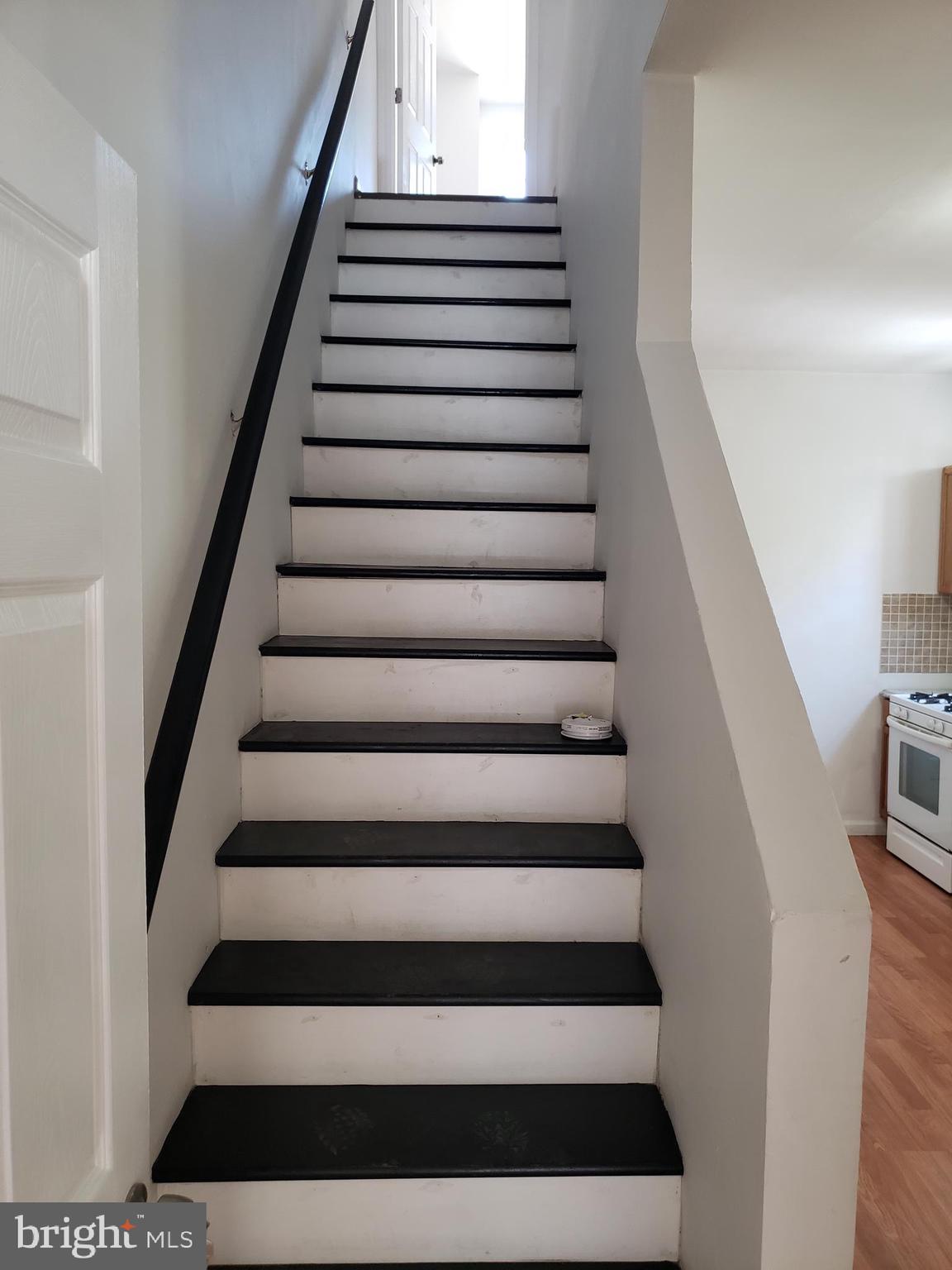 BROADWAY EAST - Residential Lease