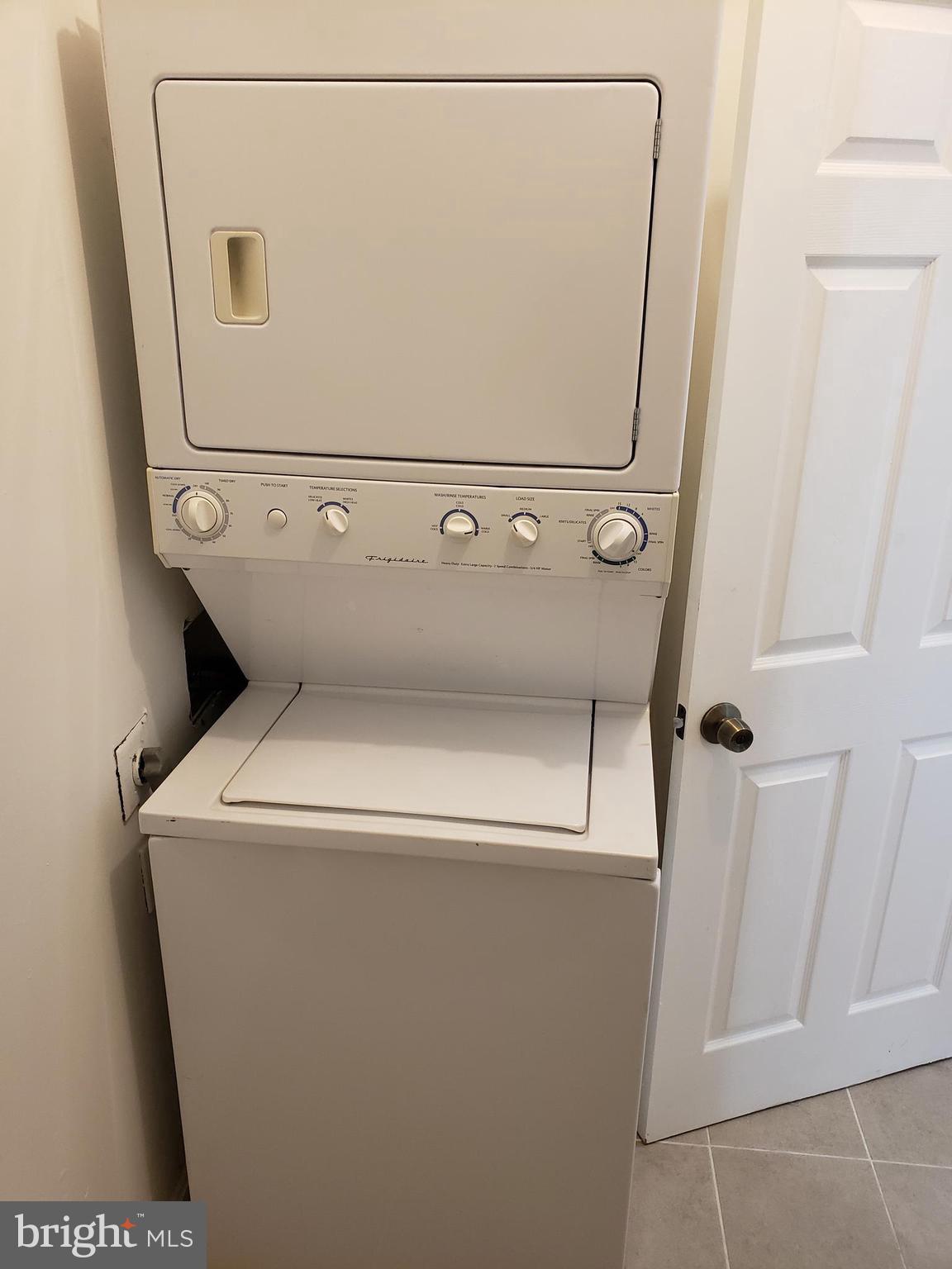 BROADWAY EAST - Residential Lease