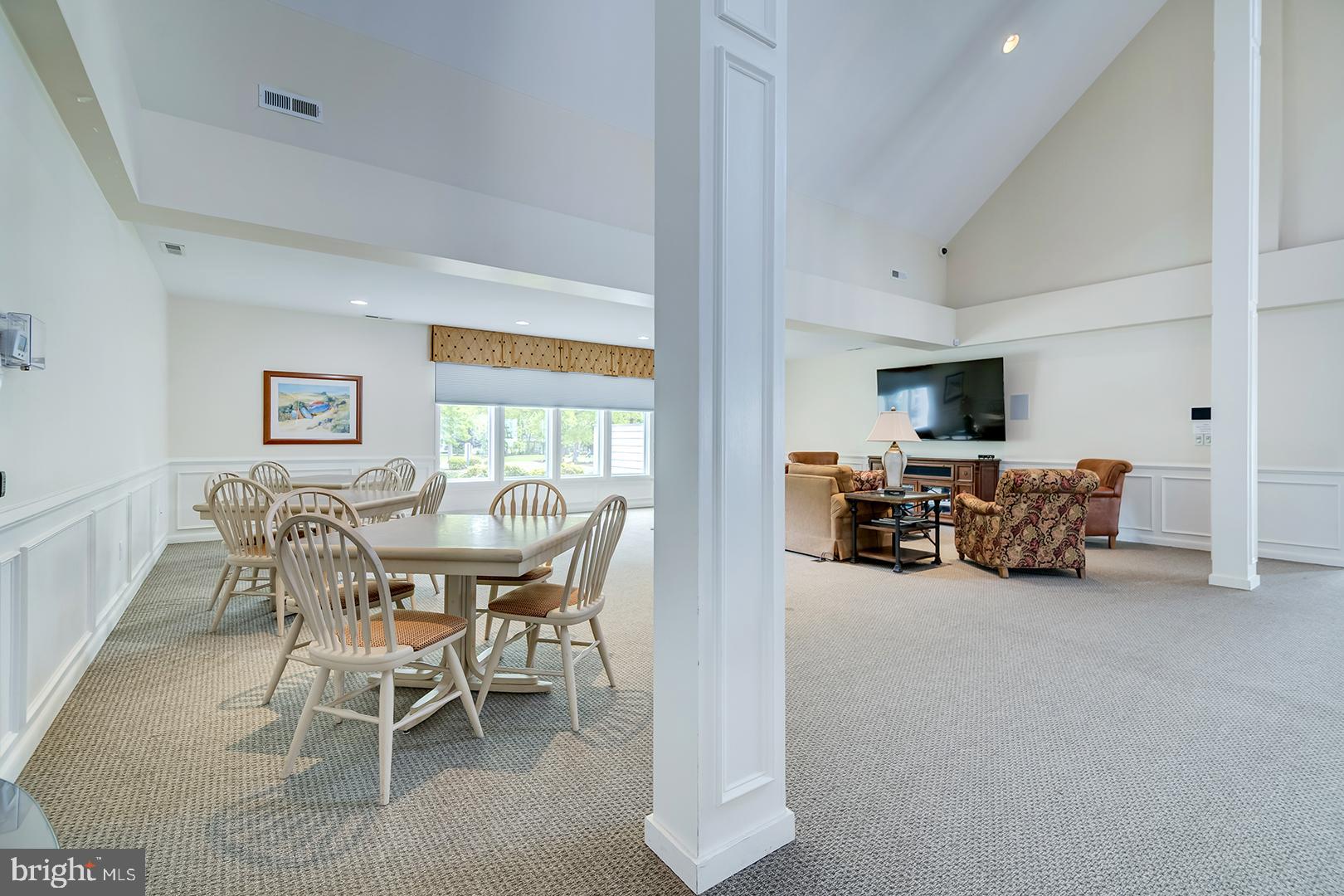 SALT POND - Residential
