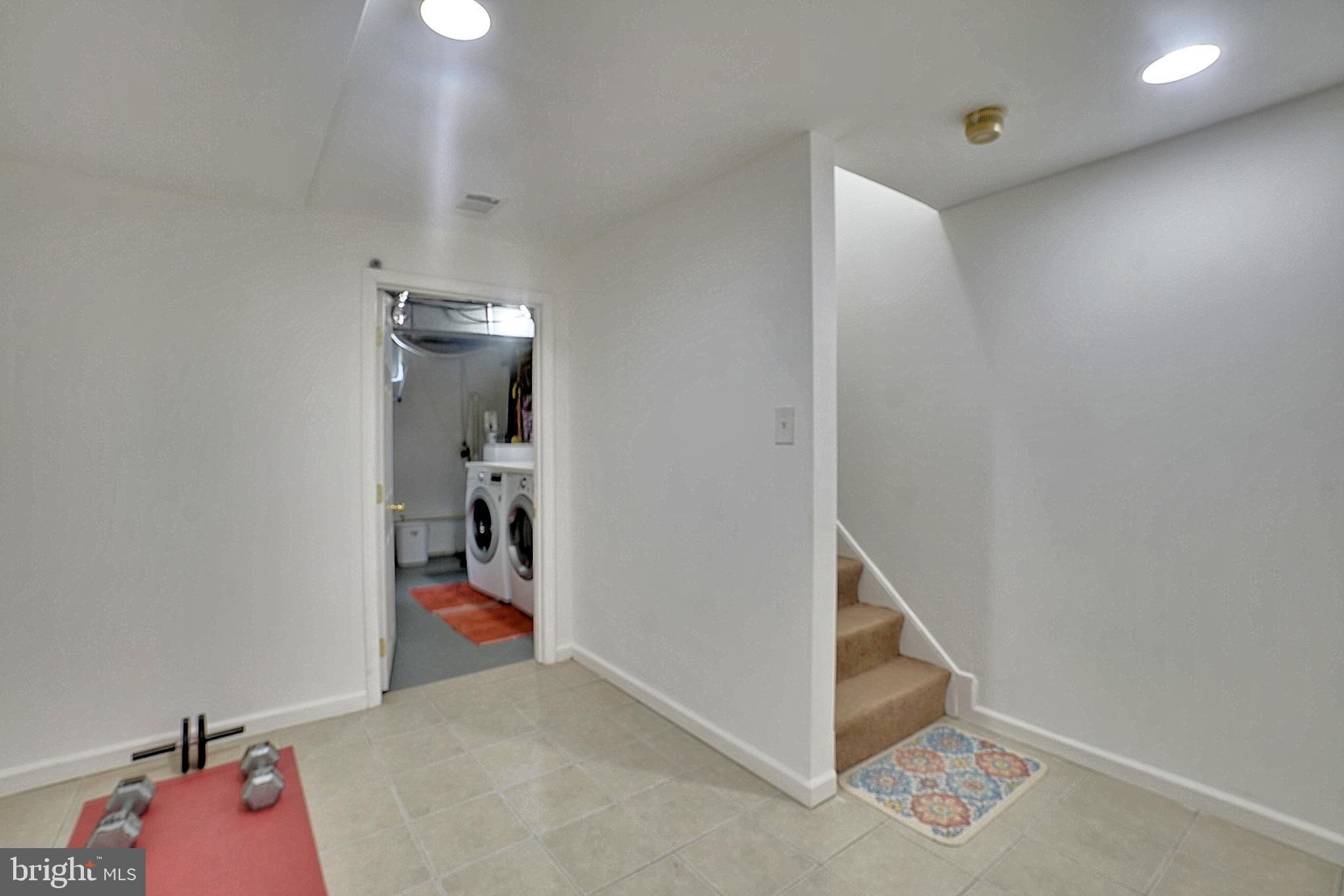 TANGLEWOOD - Residential