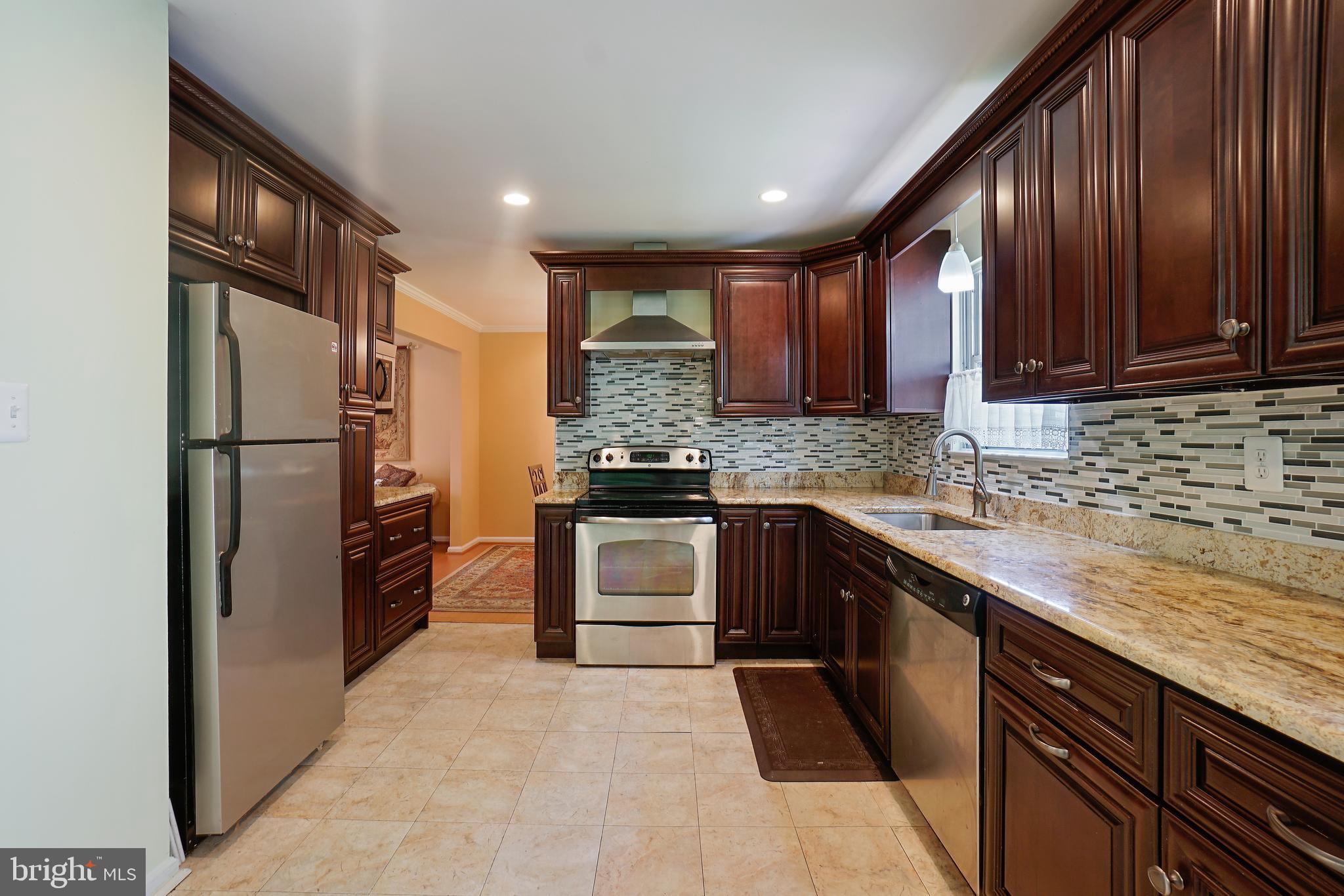 TANGLEWOOD - Residential