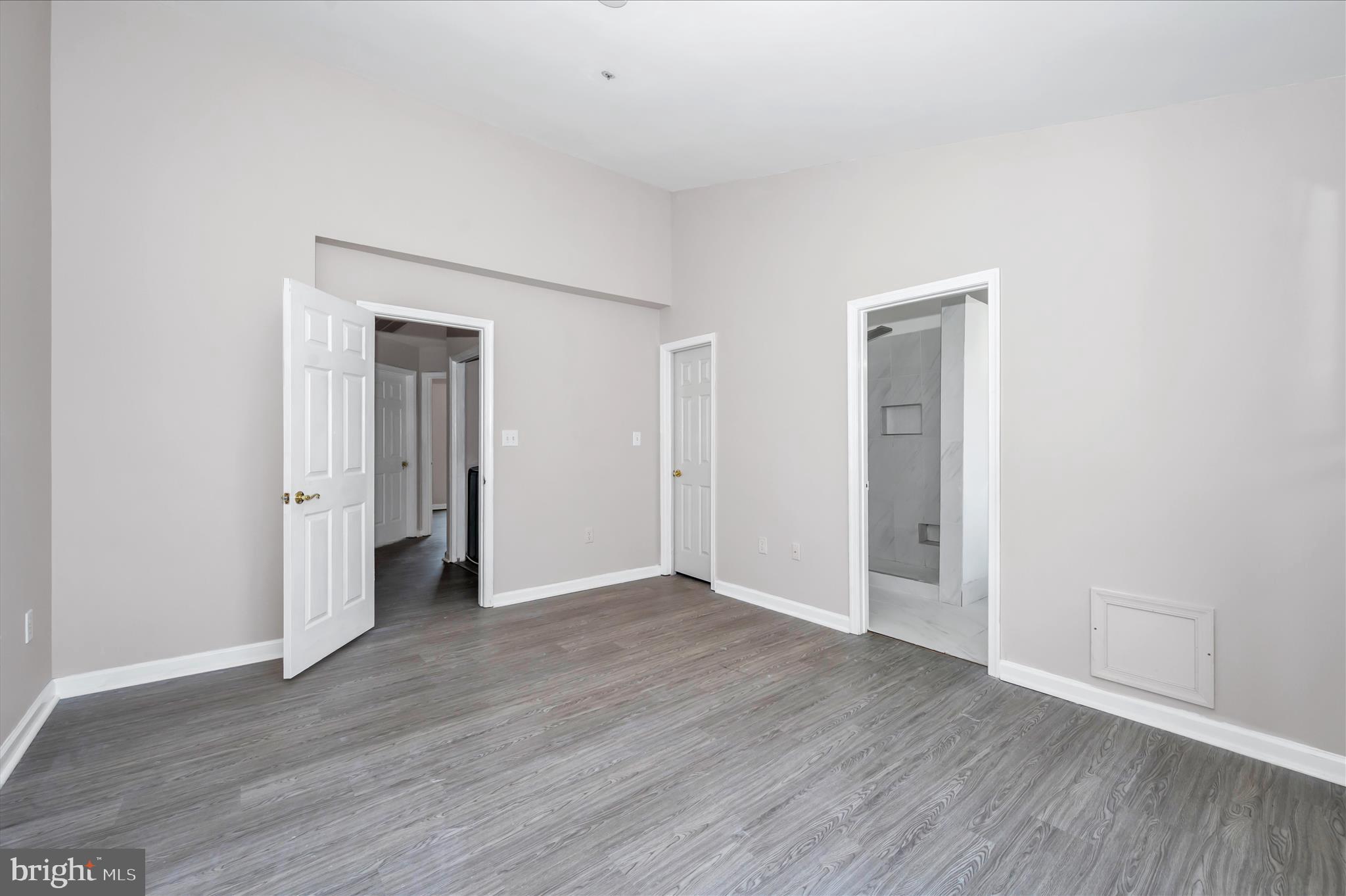 NORTH GATE TOWNE HOMES - Residential