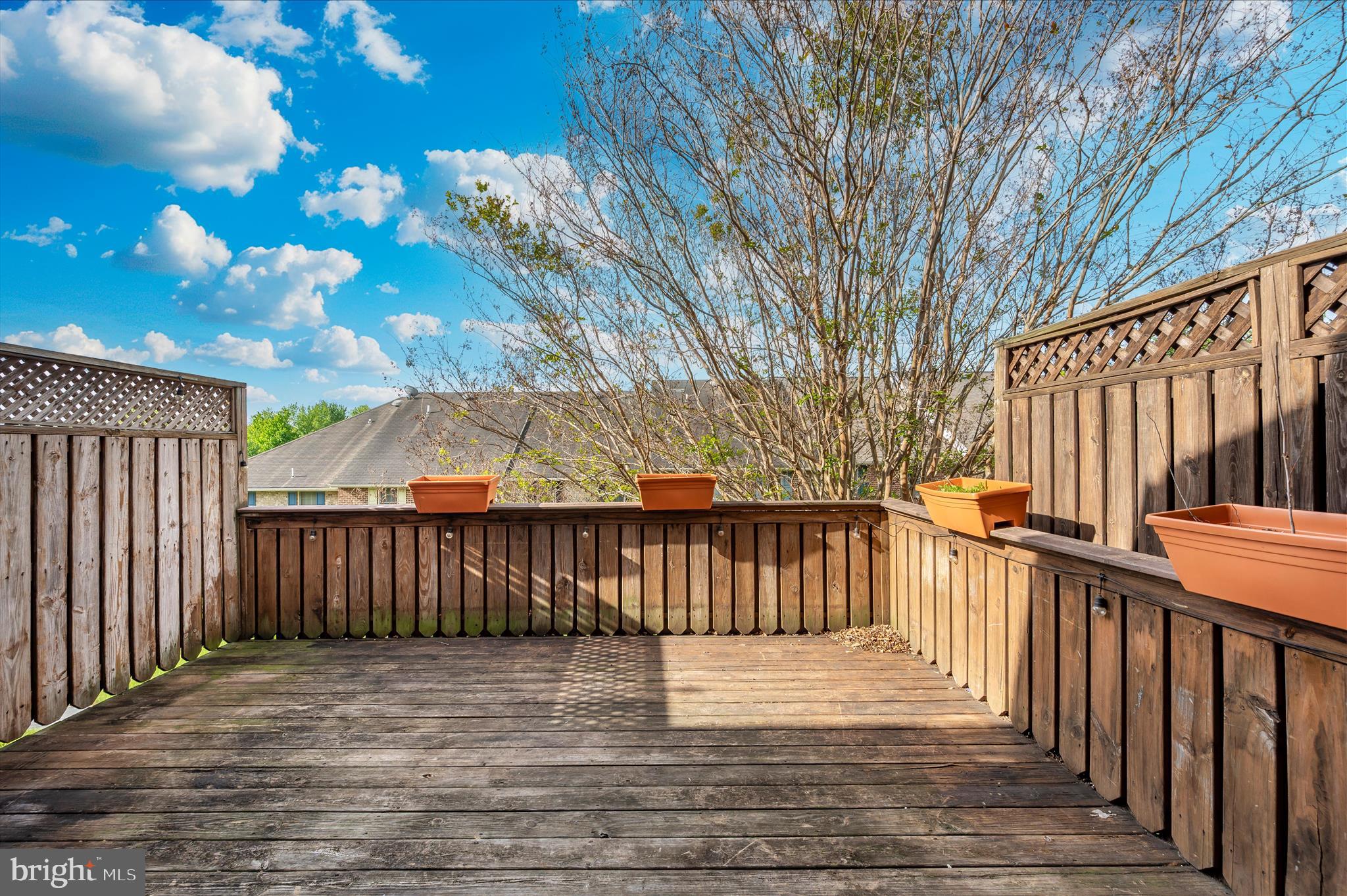 NORTH GATE TOWNE HOMES - Residential