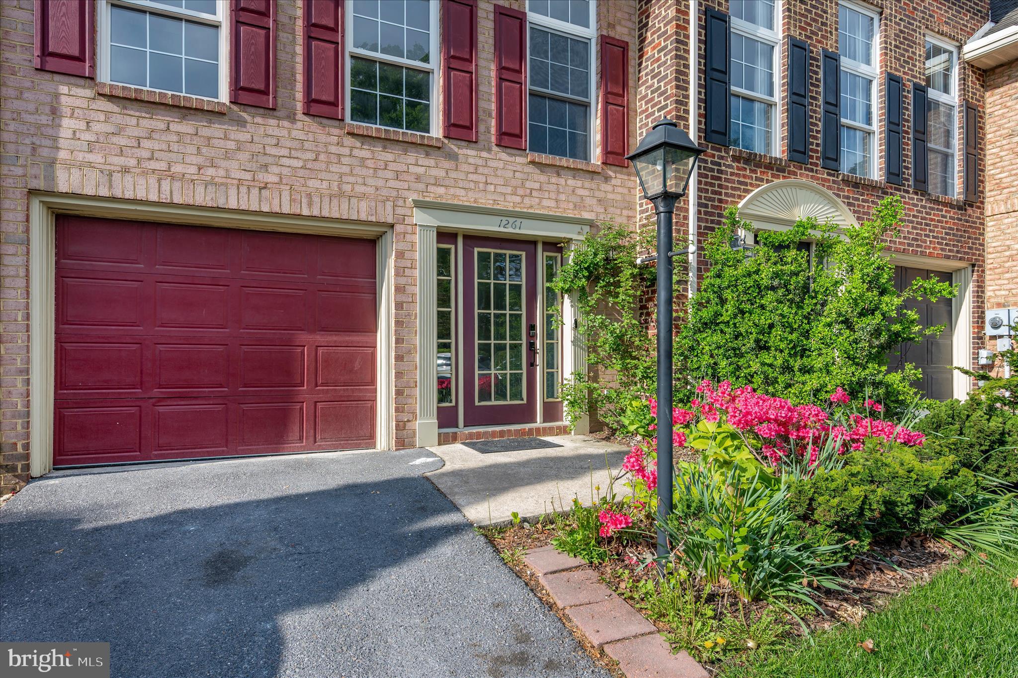 NORTH GATE TOWNE HOMES - Residential