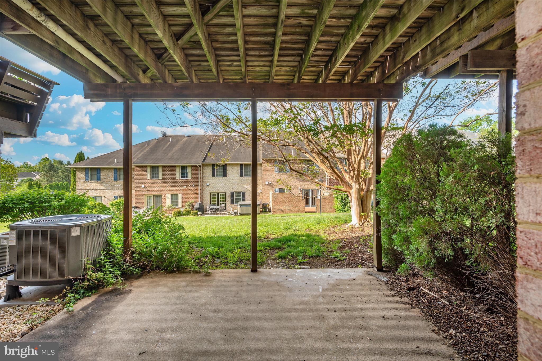NORTH GATE TOWNE HOMES - Residential