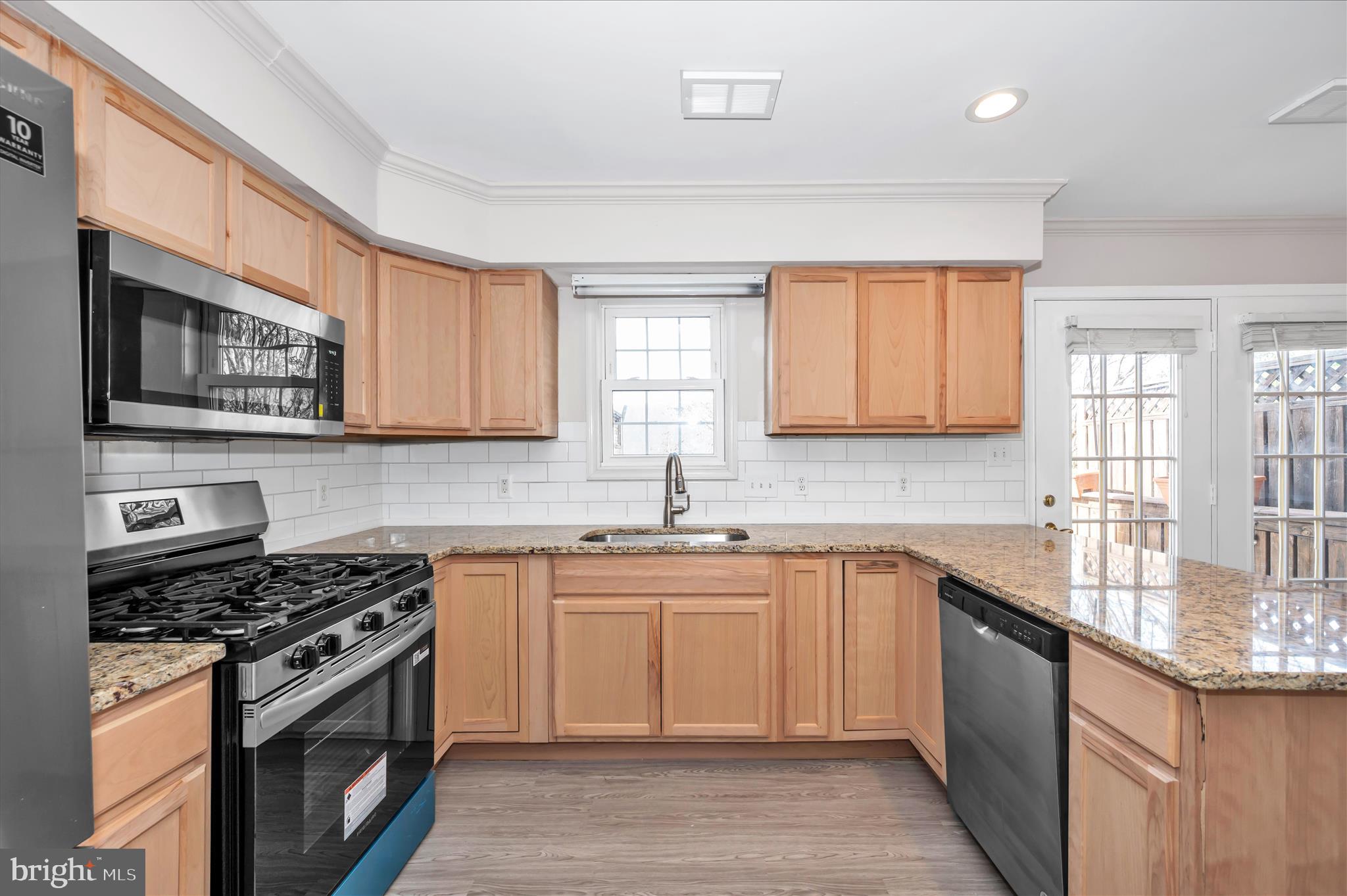 NORTH GATE TOWNE HOMES - Residential