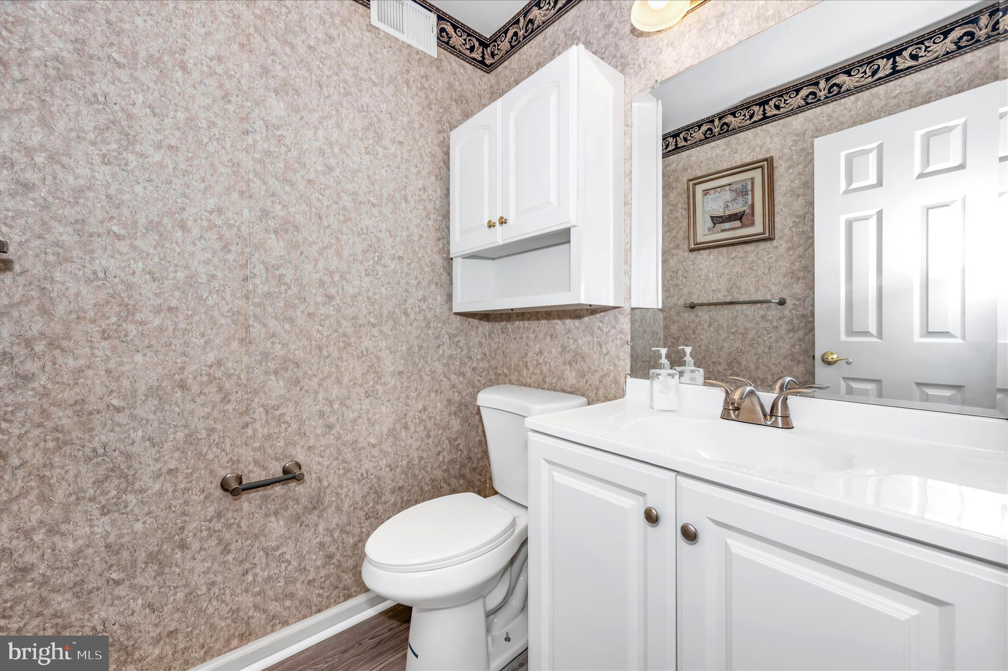 NORTH GATE TOWNE HOMES - Residential