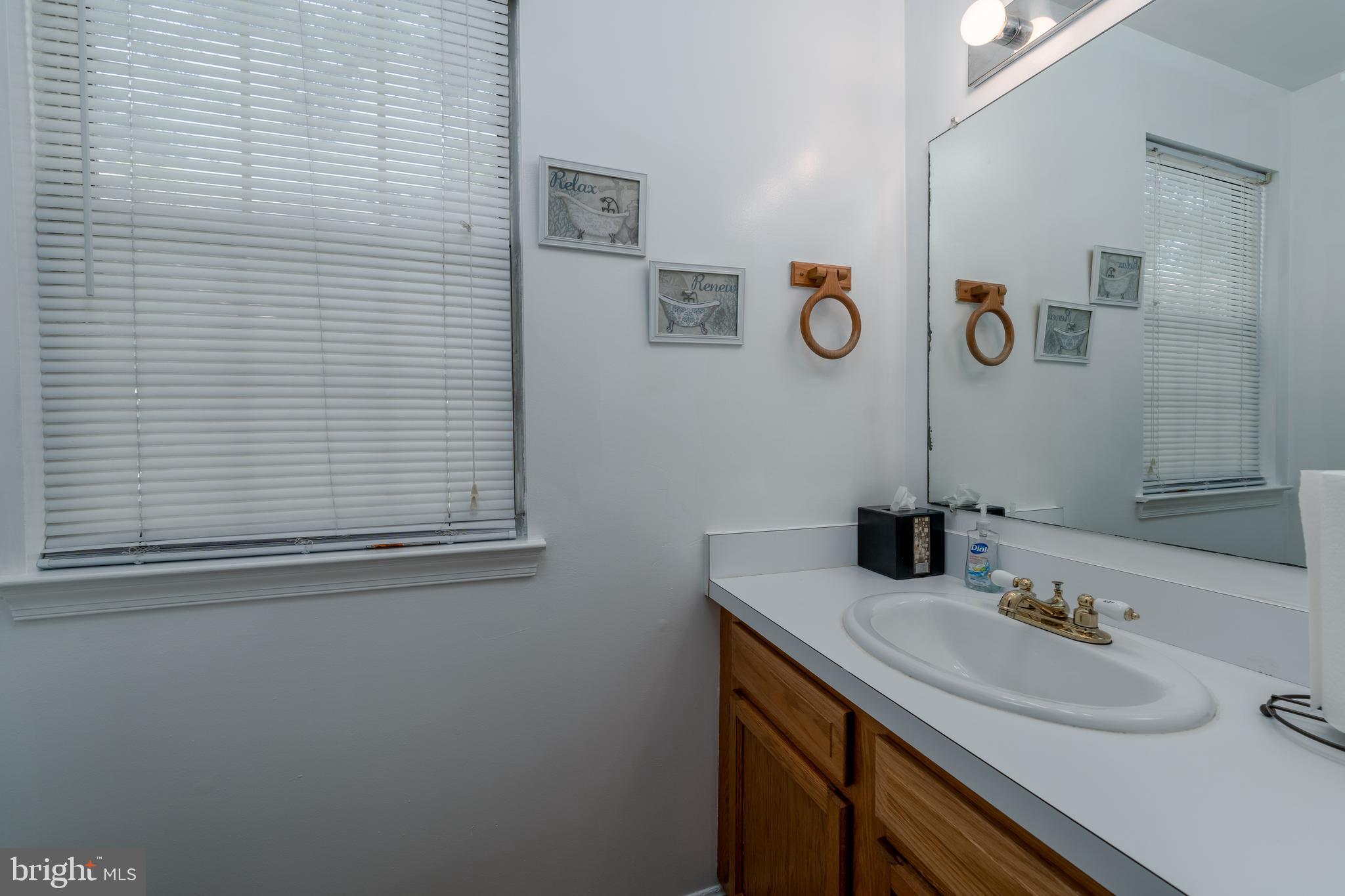 ARBORY CONDOS - Residential