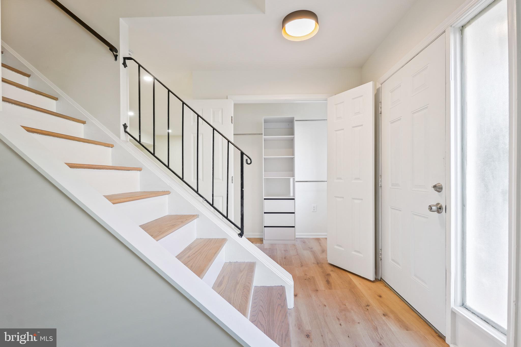 TERRACE TOWNHOUSES OF ANNANDALE - Residential