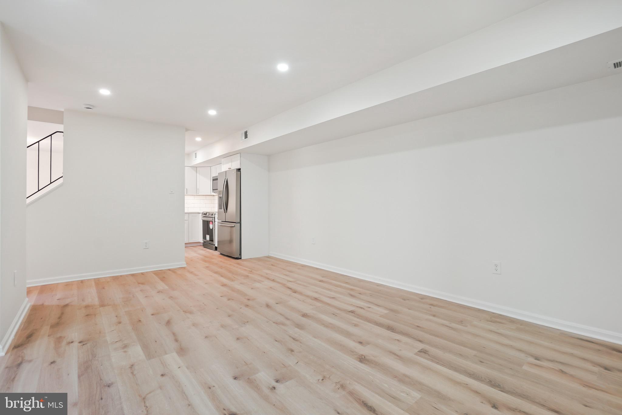 TERRACE TOWNHOUSES OF ANNANDALE - Residential