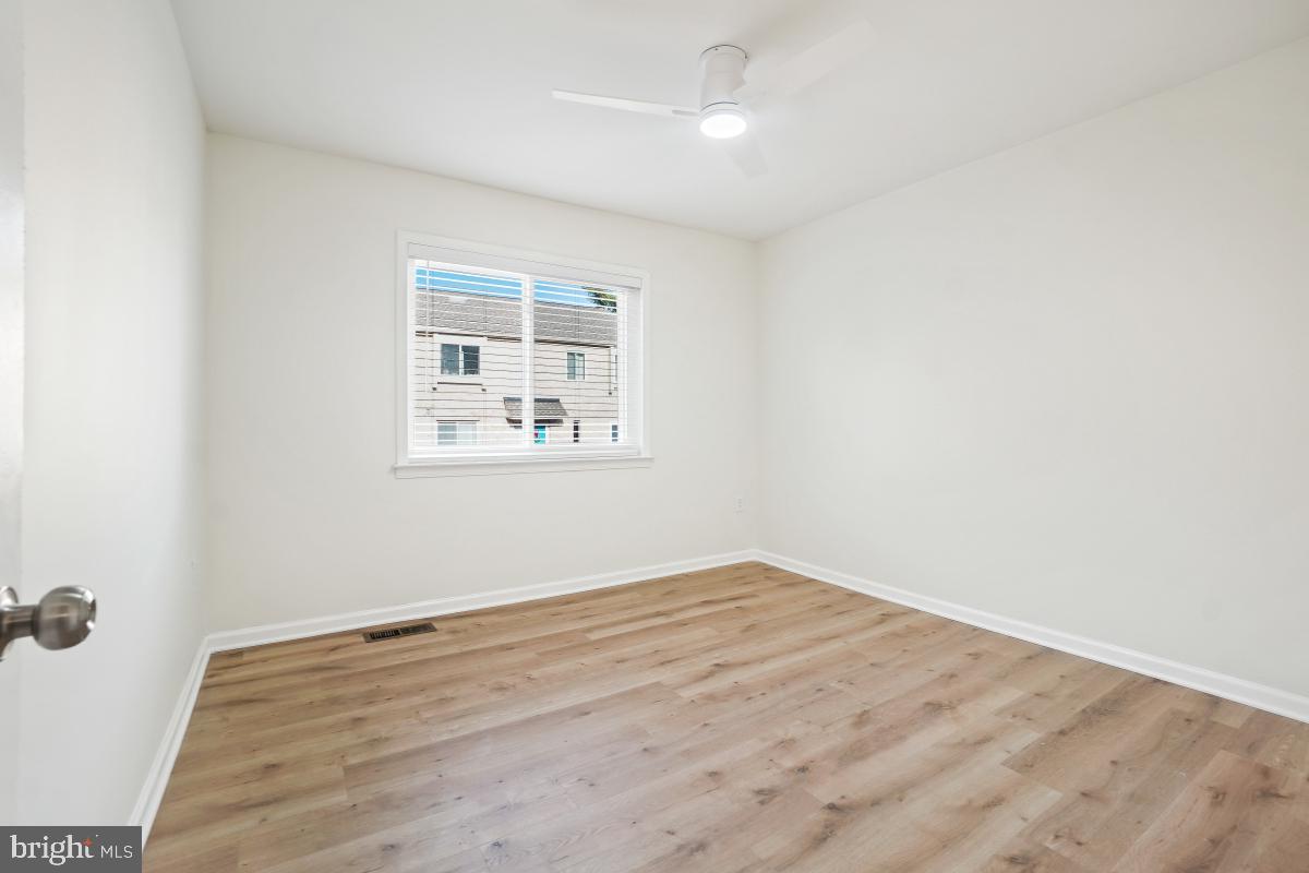 TERRACE TOWNHOUSES OF ANNANDALE - Residential