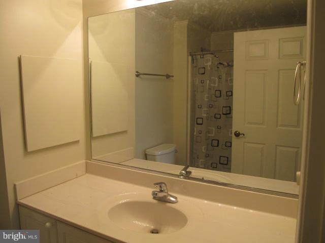 TURNBERRY COURTS AT LEIS - Residential