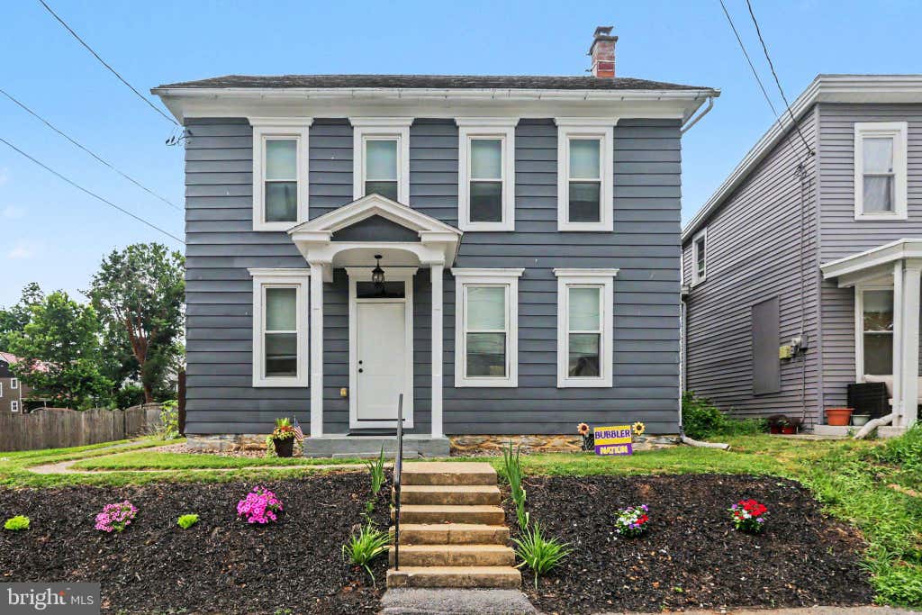 Photo of 37 High Street, BOILING SPRINGS, PA 17007 (MLS # PACB2056684)