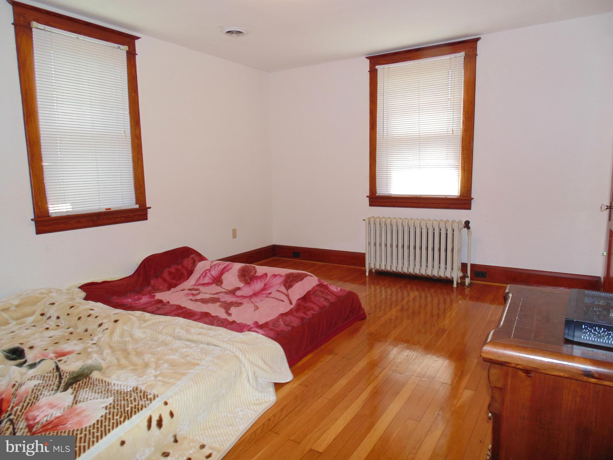 FERNDALE HEIGHTS - Residential