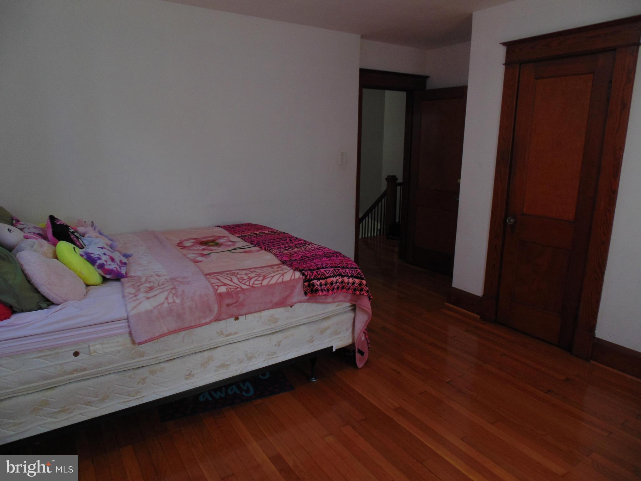 FERNDALE HEIGHTS - Residential