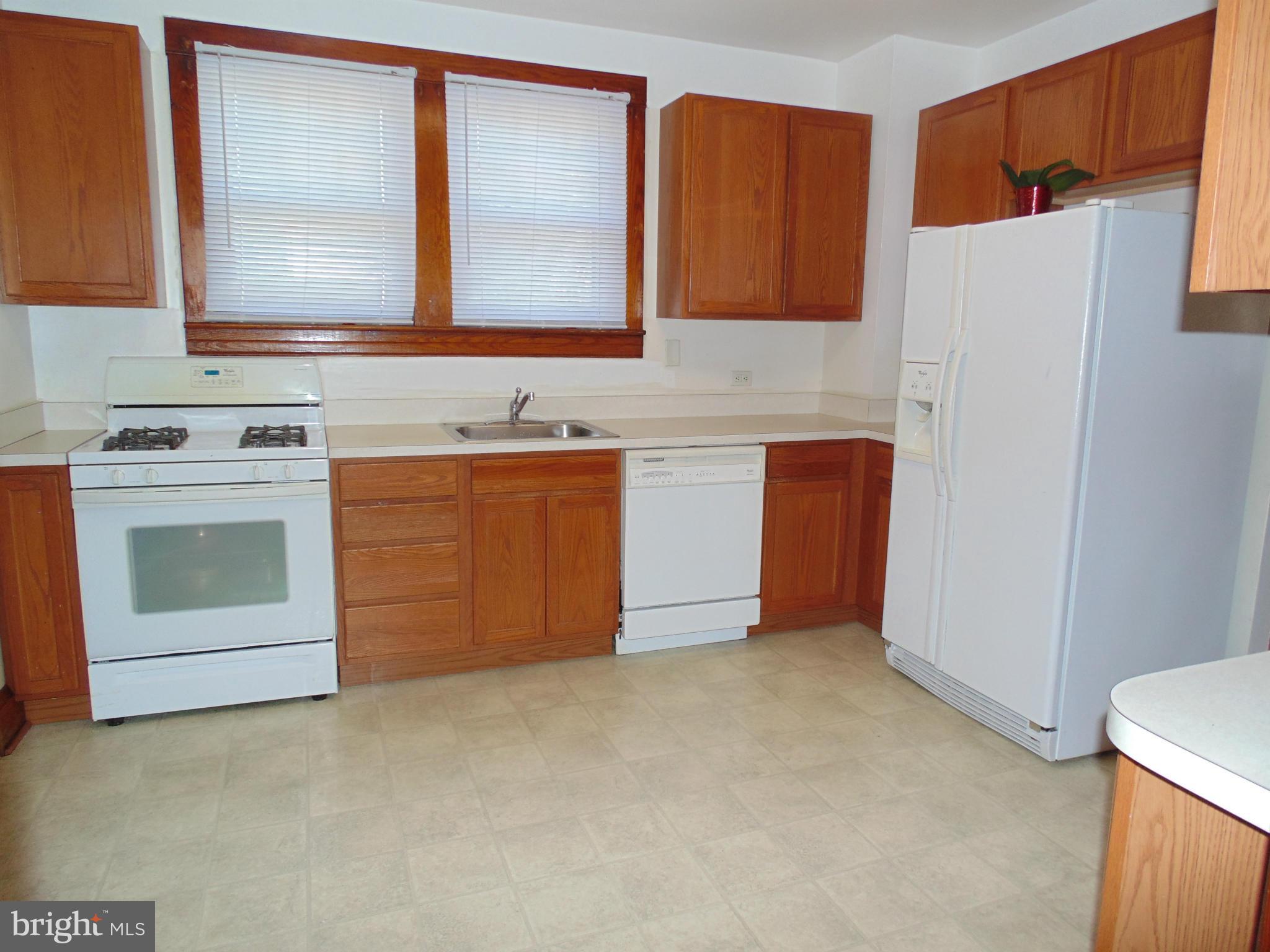 FERNDALE HEIGHTS - Residential