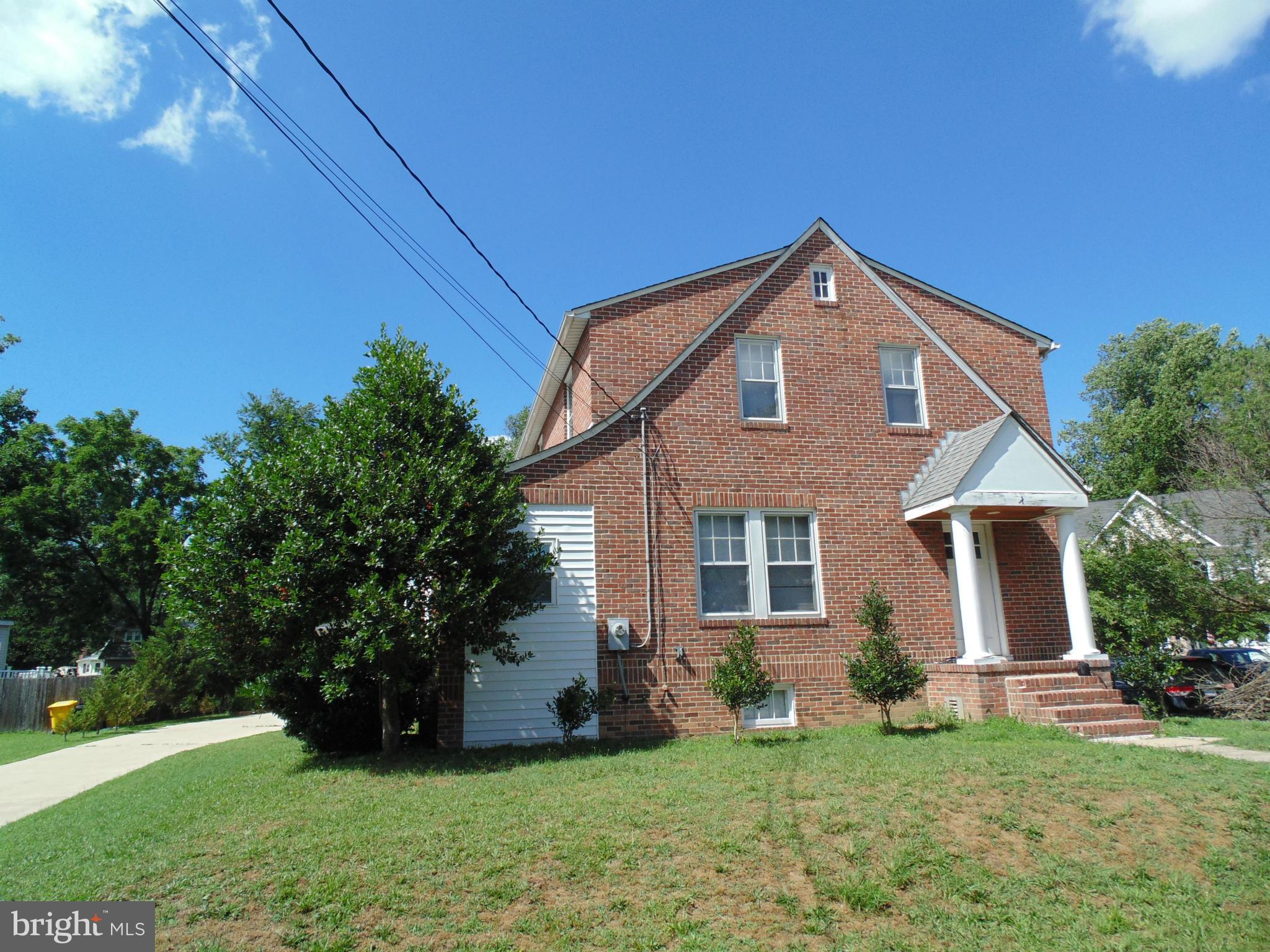 FERNDALE HEIGHTS - Residential