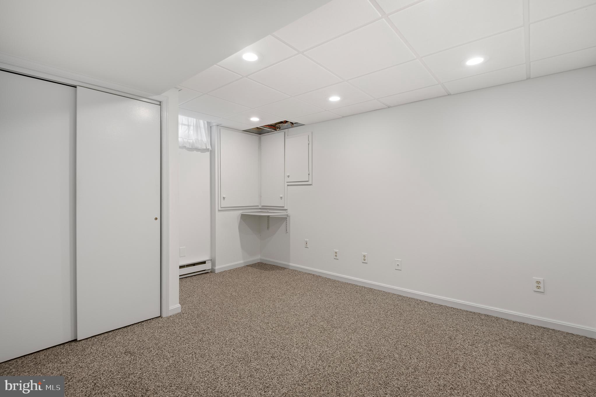 COCKEYSVILLE/HUNT VALLEY - Residential