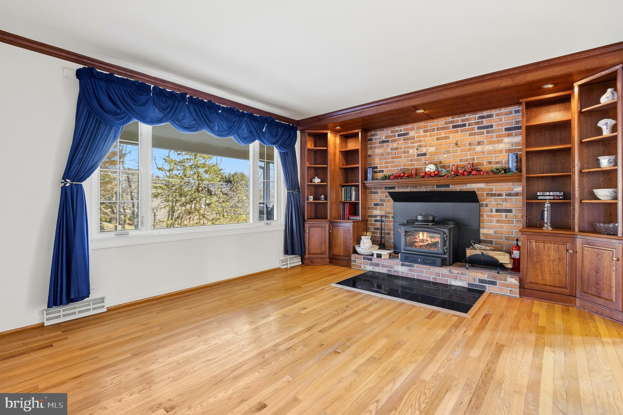 COCKEYSVILLE/HUNT VALLEY - Residential