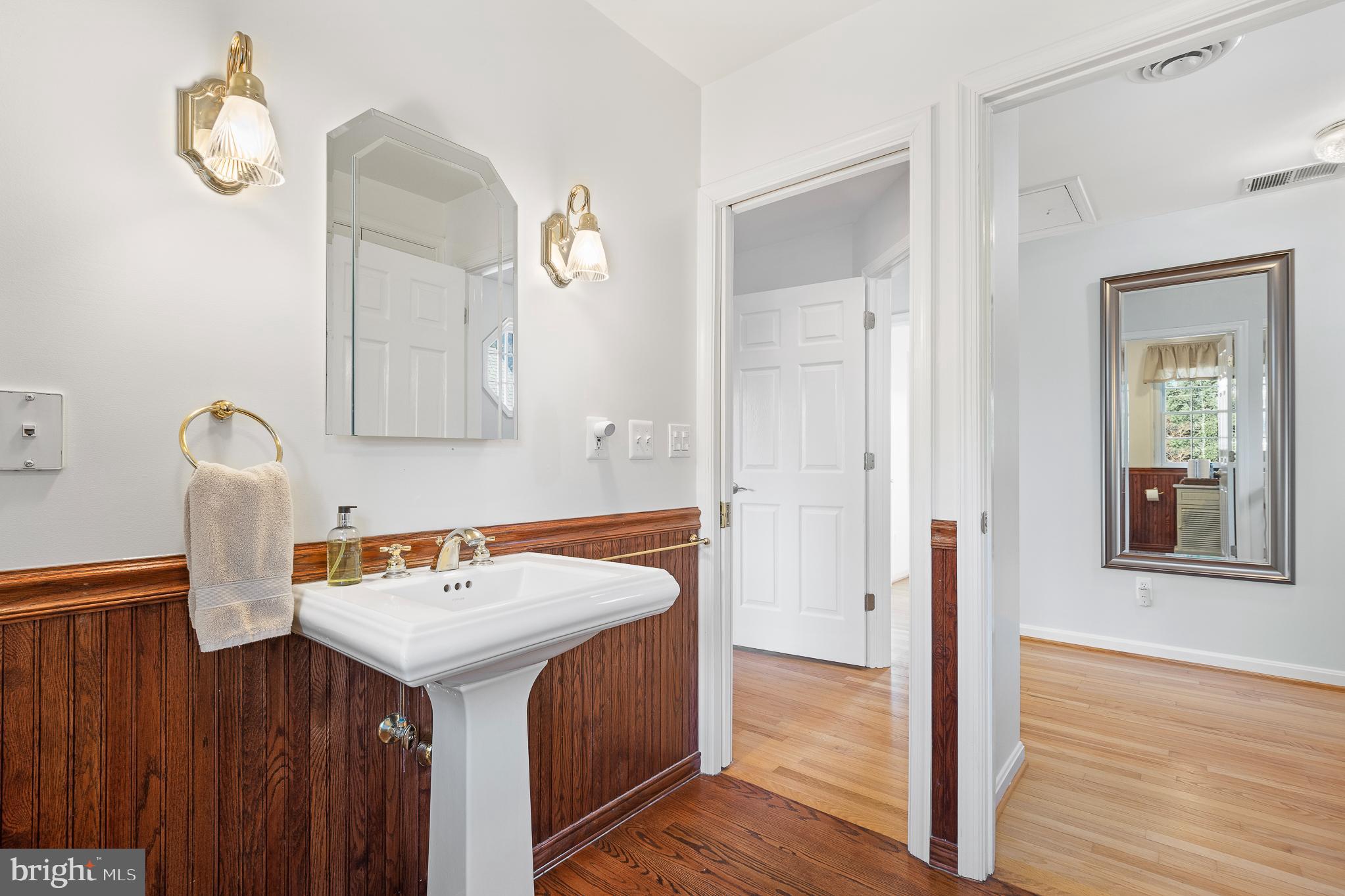 COCKEYSVILLE/HUNT VALLEY - Residential