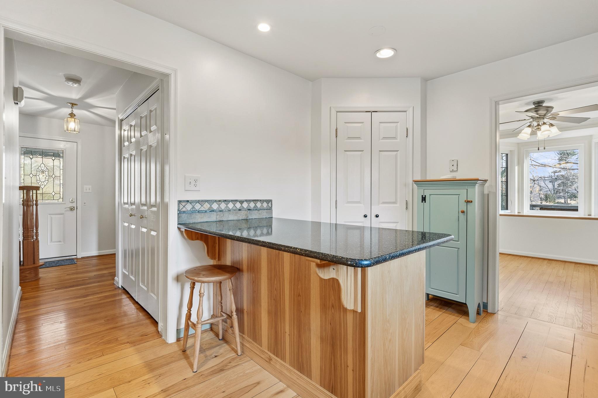 COCKEYSVILLE/HUNT VALLEY - Residential