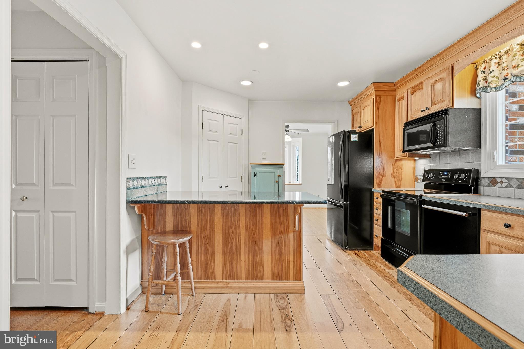 COCKEYSVILLE/HUNT VALLEY - Residential