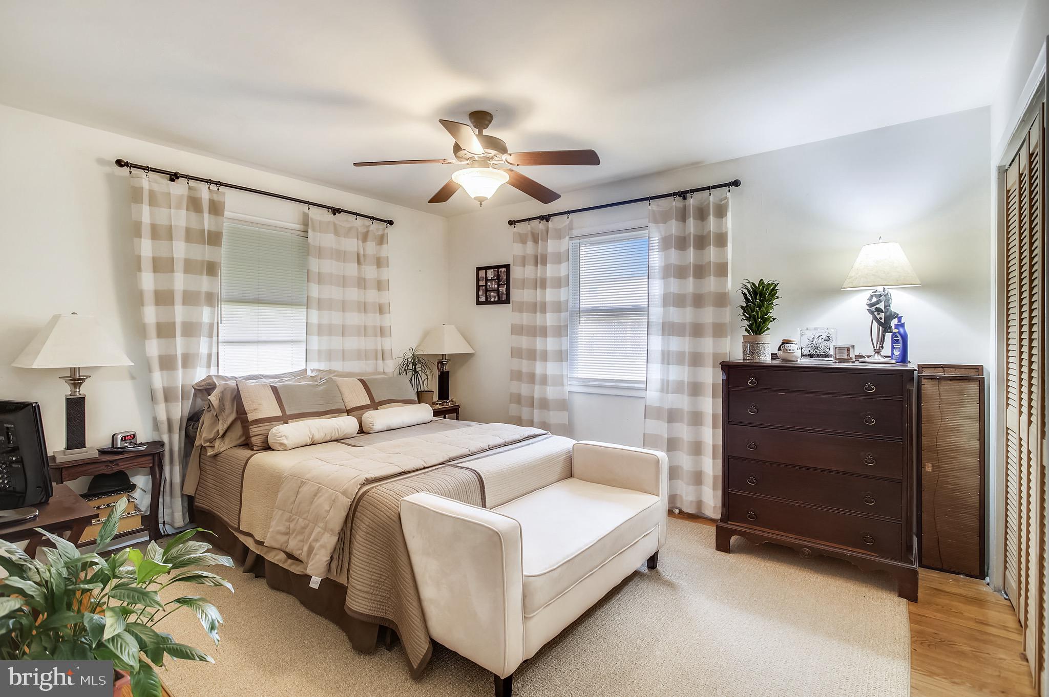 OLAN PLAZA - Residential