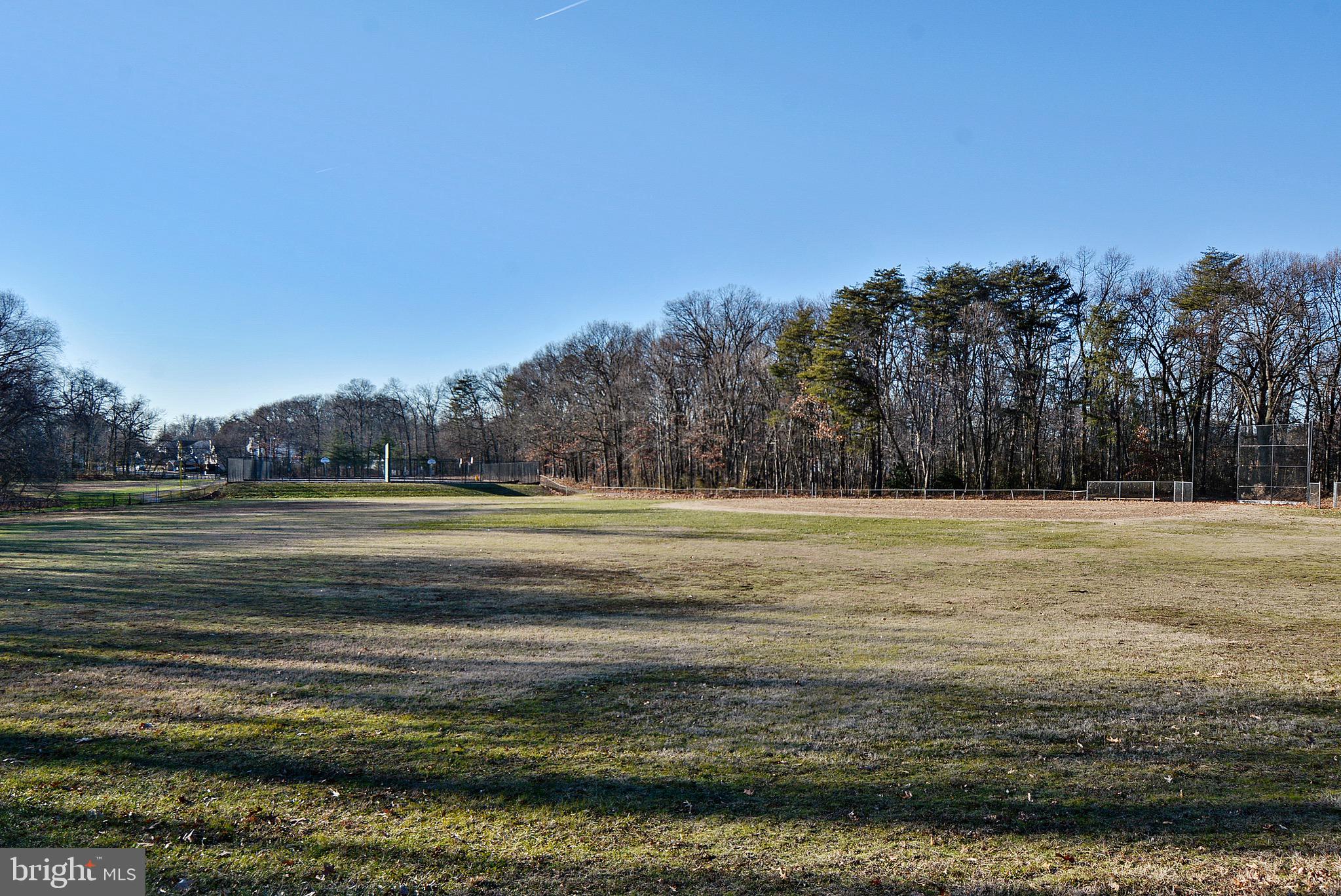 OLAN PLAZA - Residential