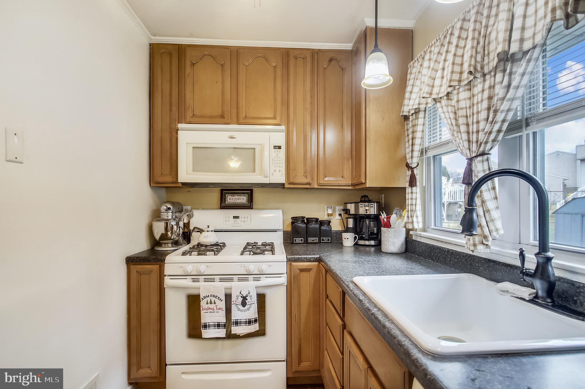 OLAN PLAZA - Residential