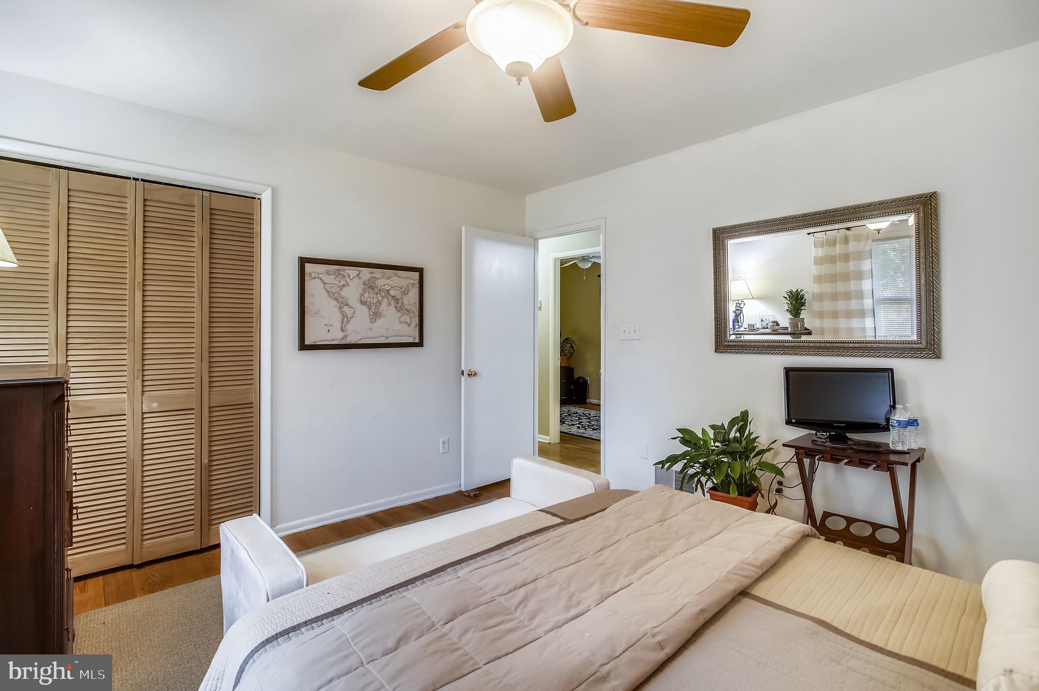 OLAN PLAZA - Residential