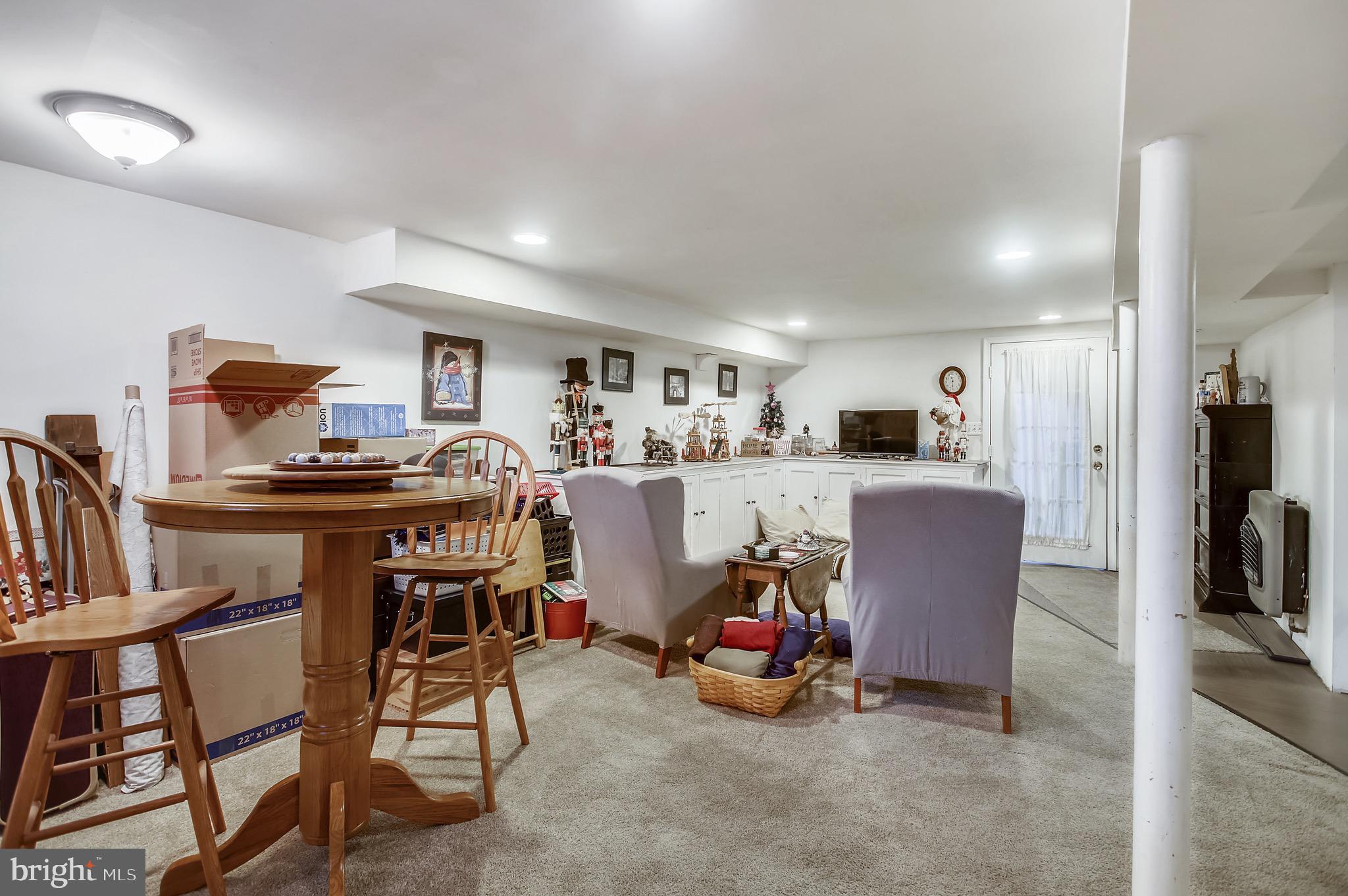 OLAN PLAZA - Residential