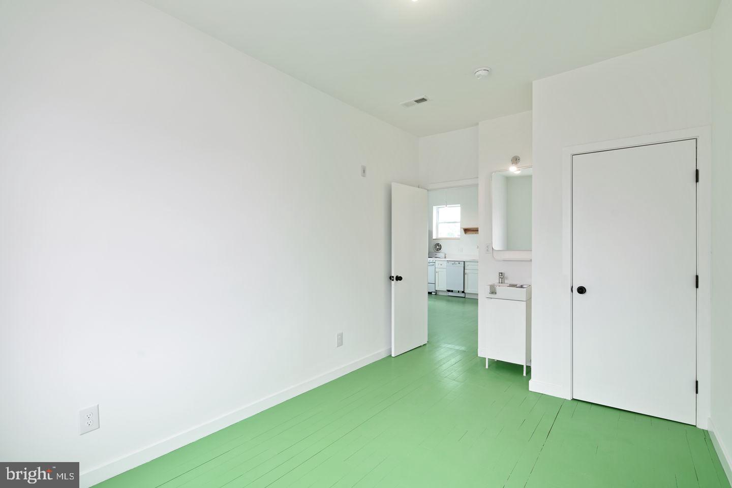 FISHTOWN - Residential Lease