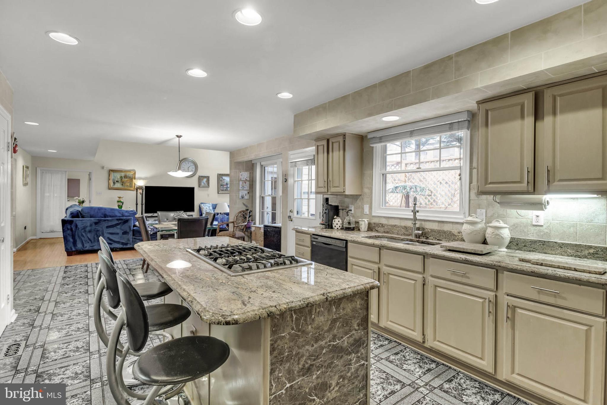 WORTHINGTON GLEN - Residential