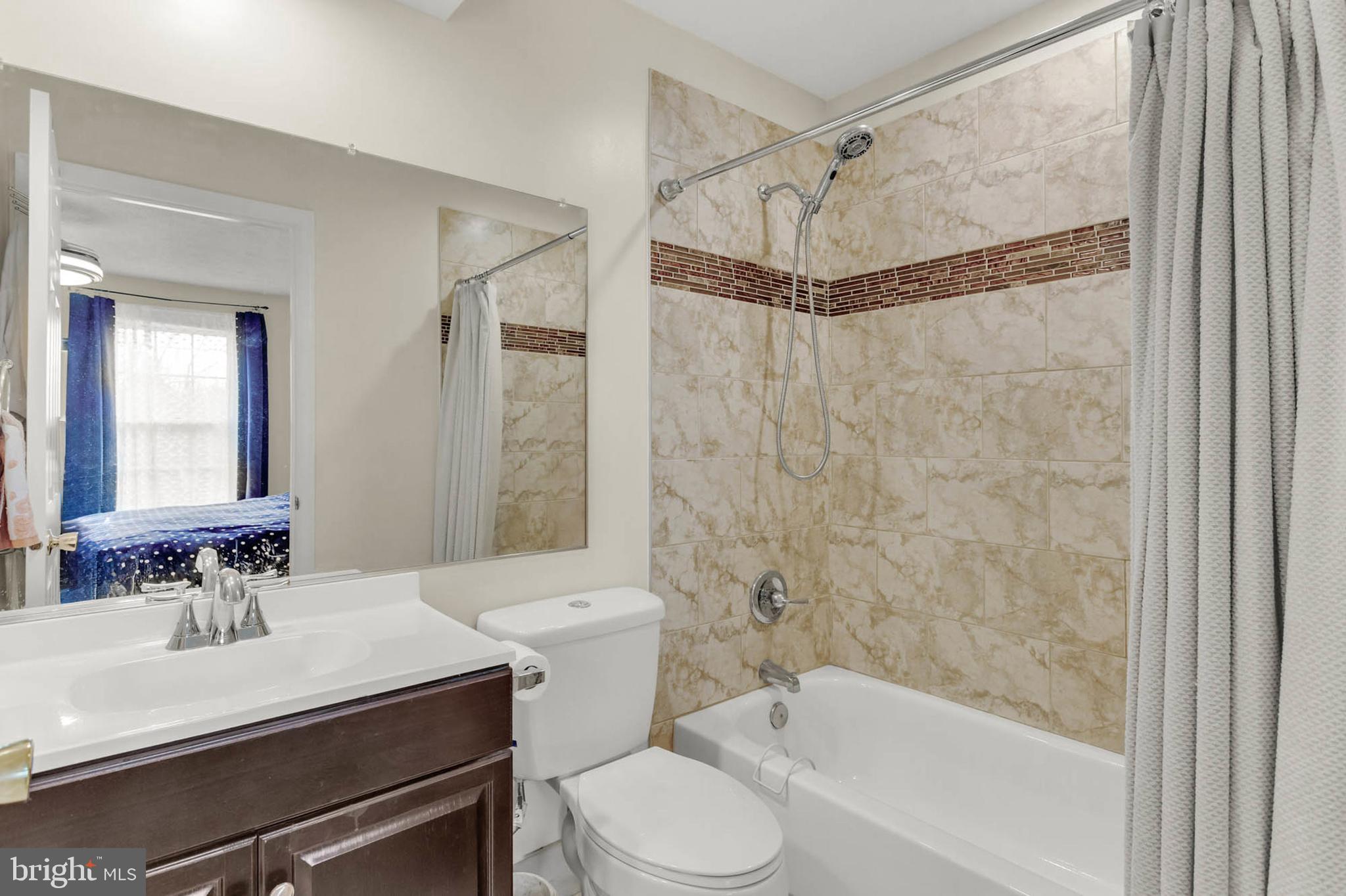 WORTHINGTON GLEN - Residential