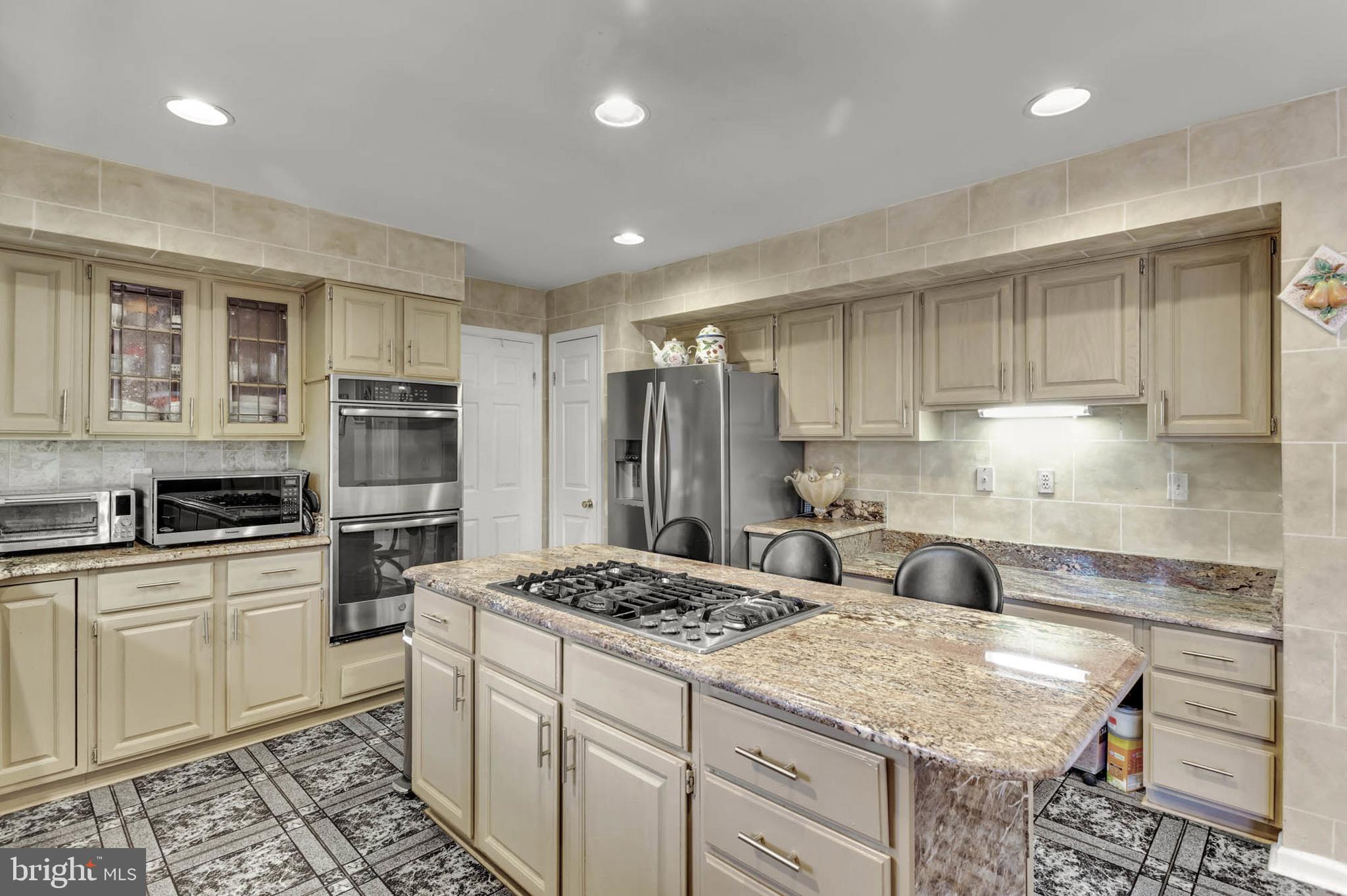 WORTHINGTON GLEN - Residential