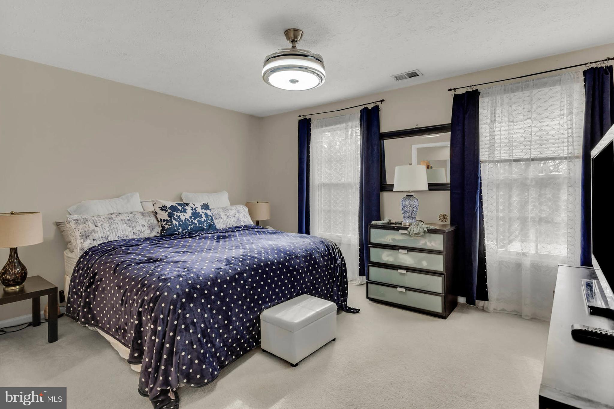 WORTHINGTON GLEN - Residential