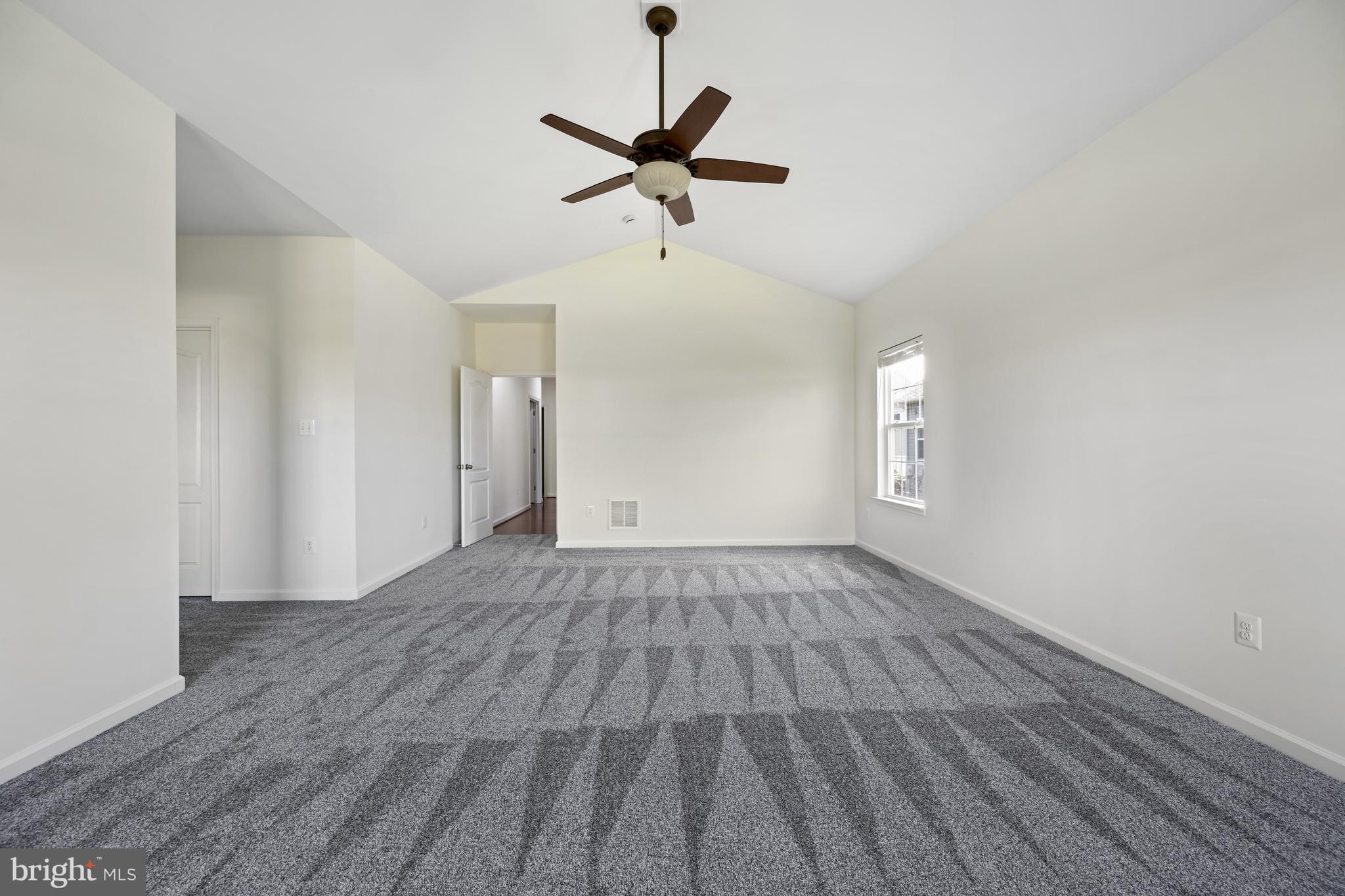 PLANTATION LAKES - Residential