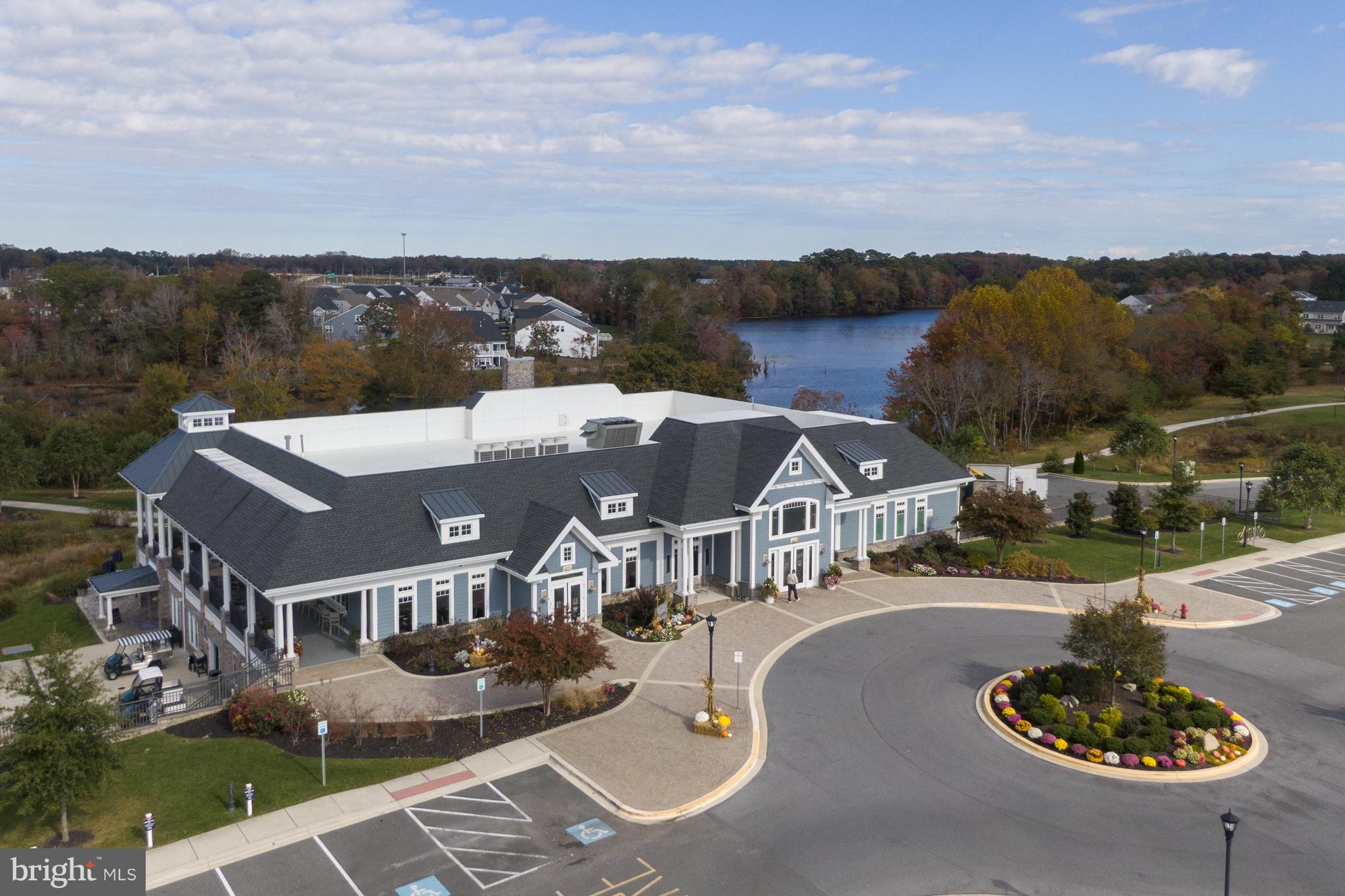 PLANTATION LAKES - Residential