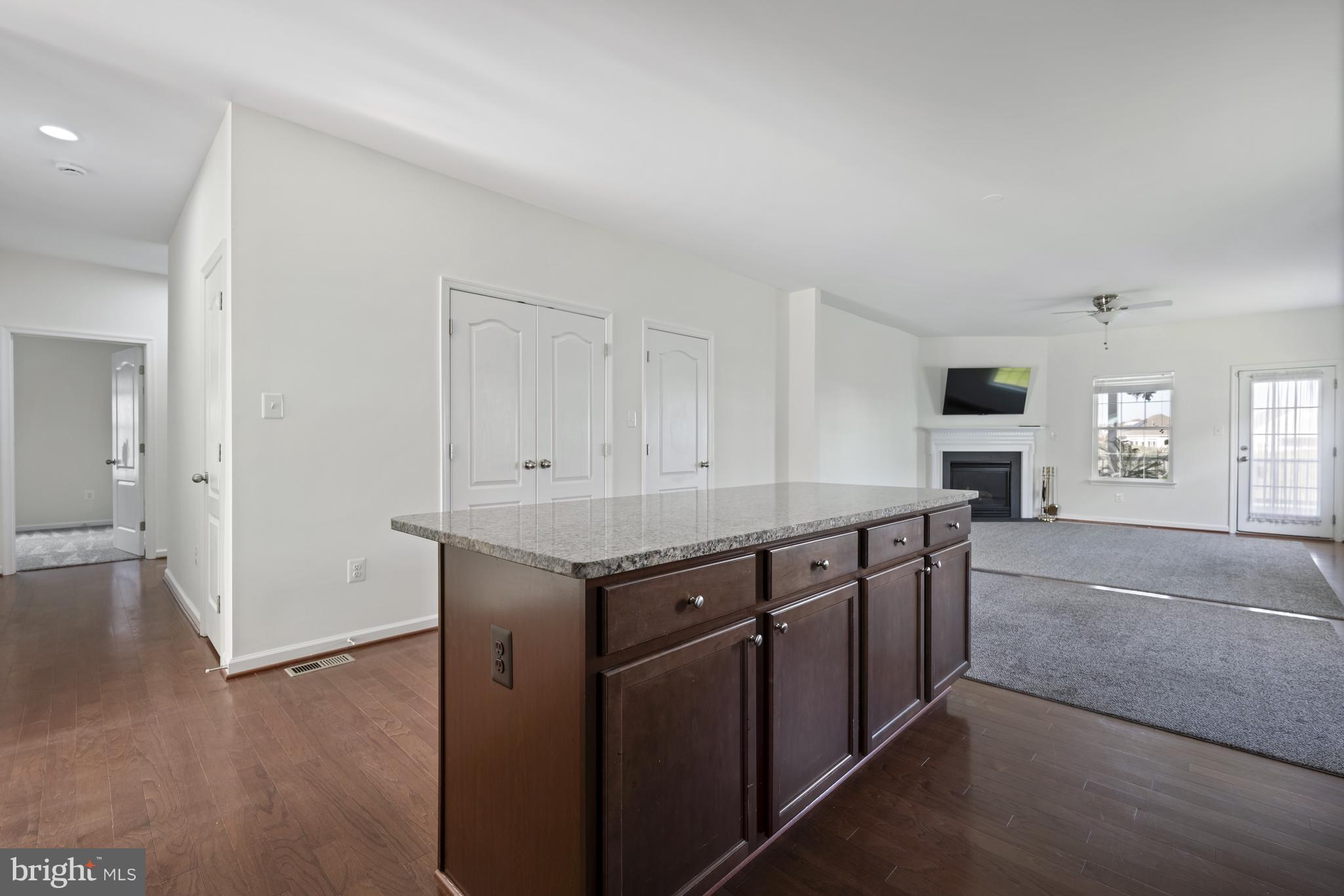 PLANTATION LAKES - Residential