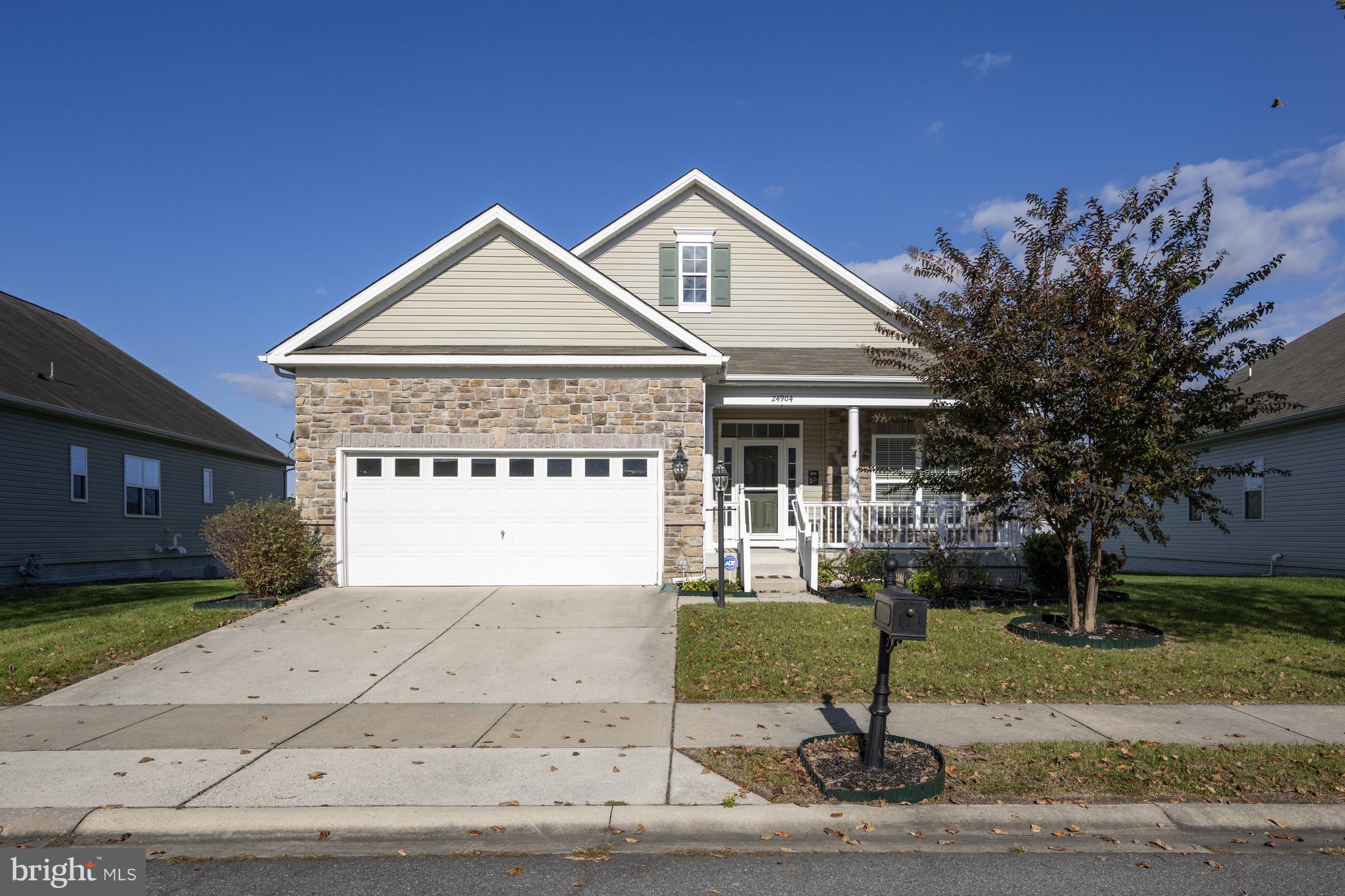 PLANTATION LAKES - Residential