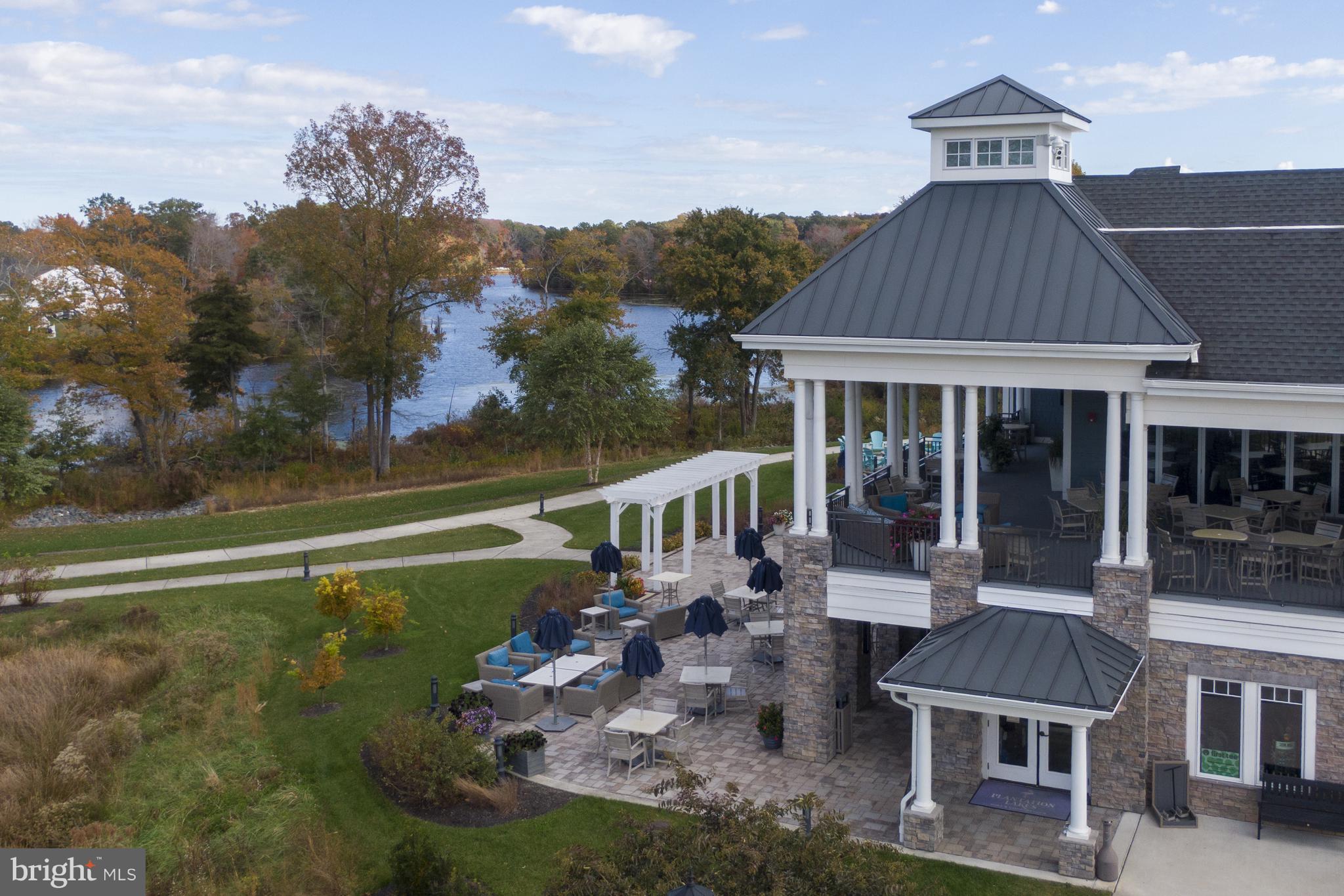 PLANTATION LAKES - Residential